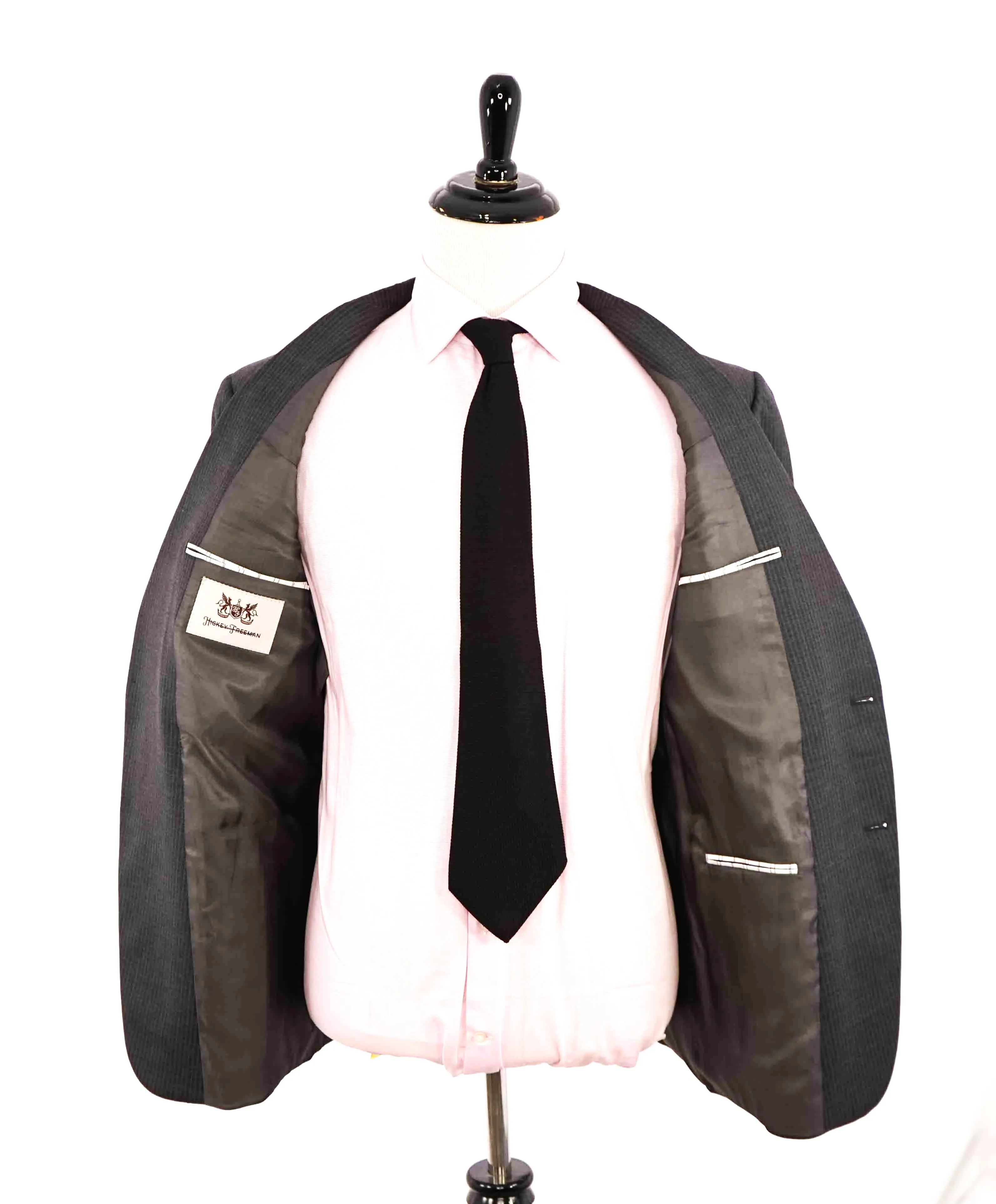$1,695 HICKEY FREEMAN - Gray Textured Stripe "Milburn ii" Notch Lapel Suit - 44R