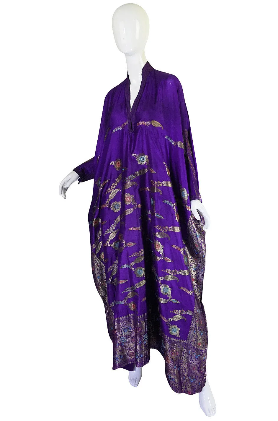1960s Sleeved Purple Silk & Gold Thread Caftan