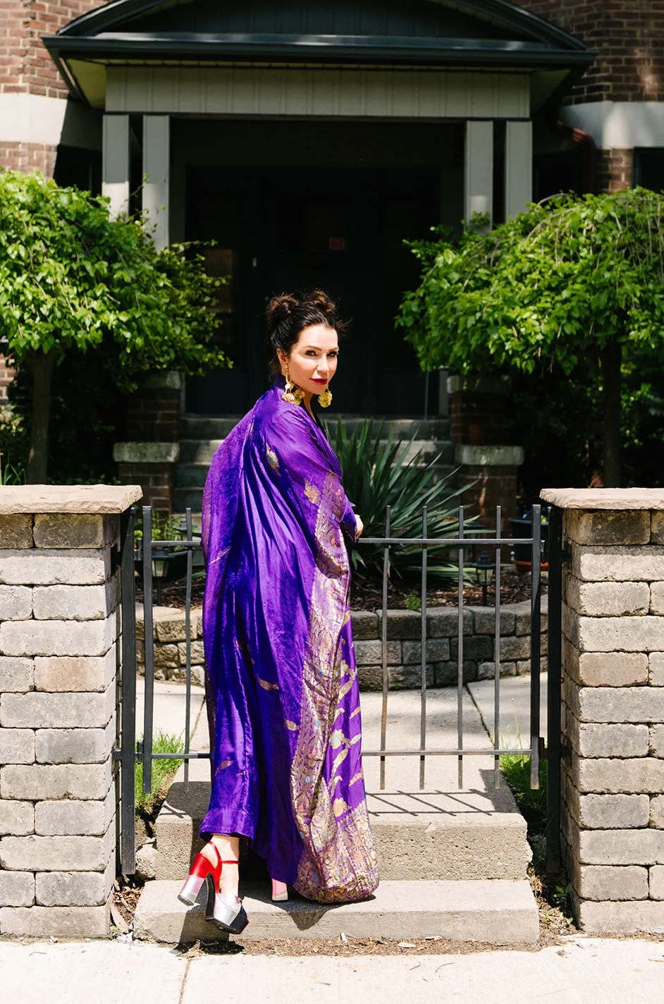 1960s Sleeved Purple Silk & Gold Thread Caftan