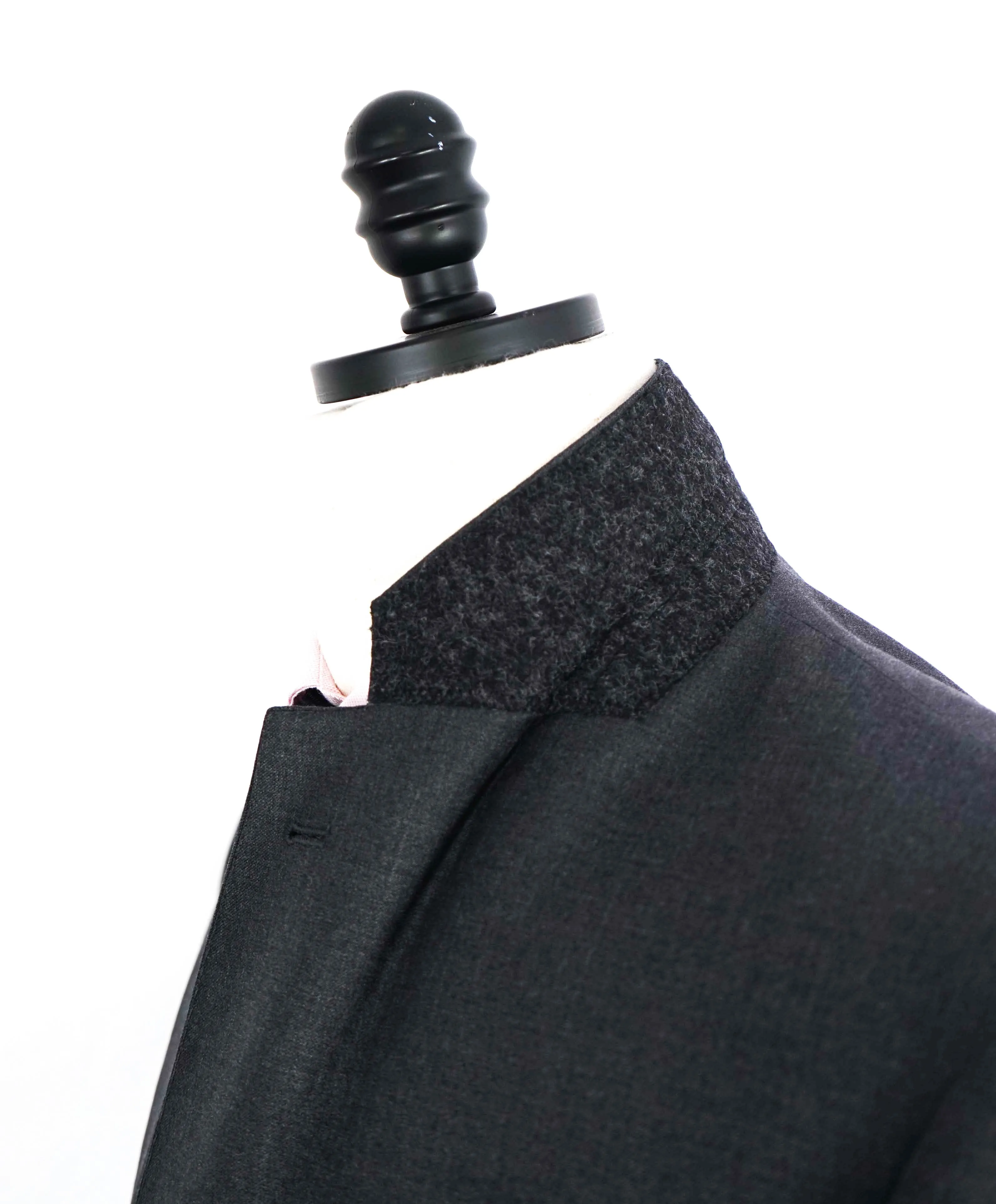 $1,995 EMPORIO ARMANI -Super 130's  “G LINE” Gray Suit - 42L