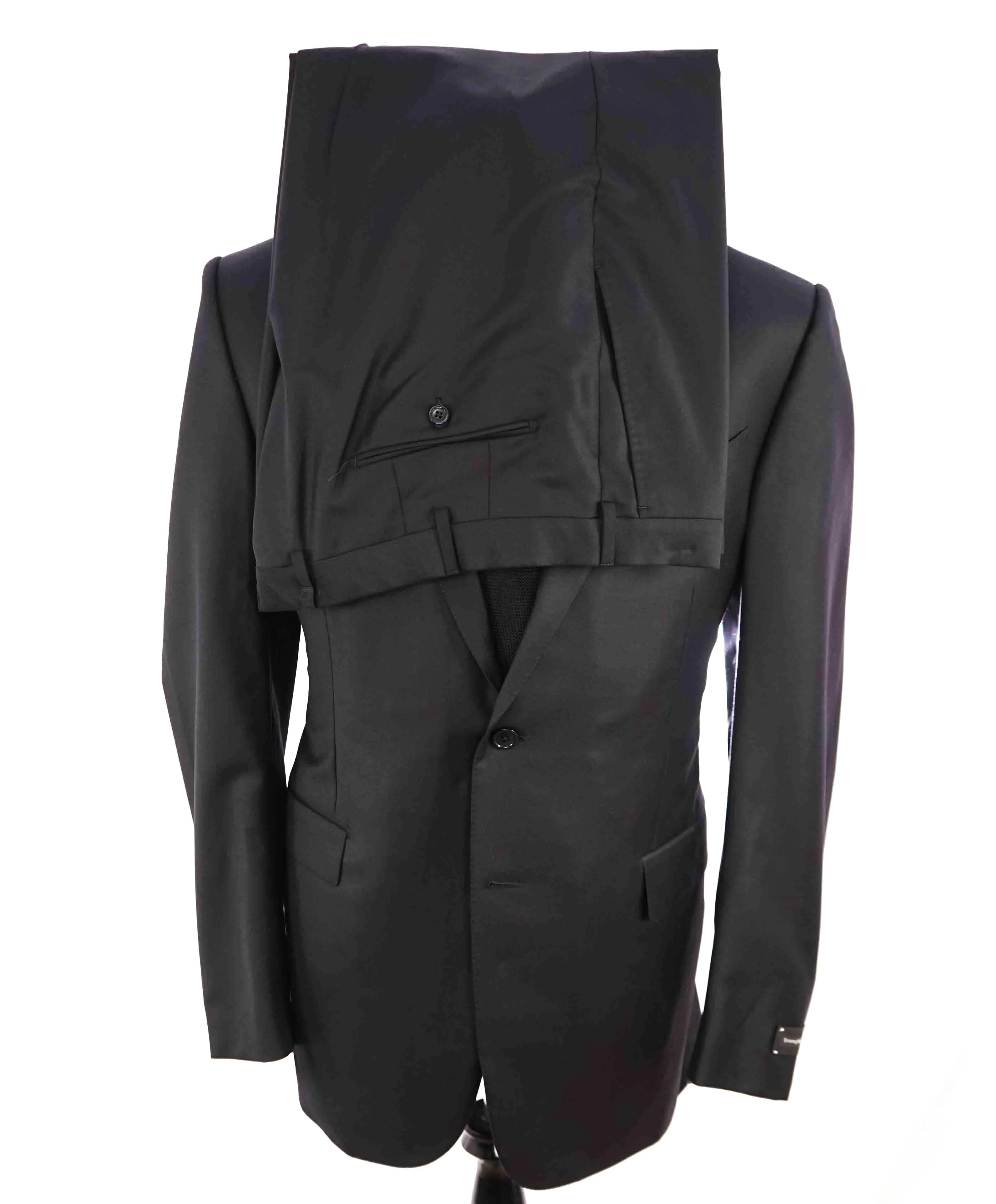 $3,995 ERMENEGILDO ZEGNA -"TROFEO" MILANO Black CLOSET STAPLE Suit - 48L