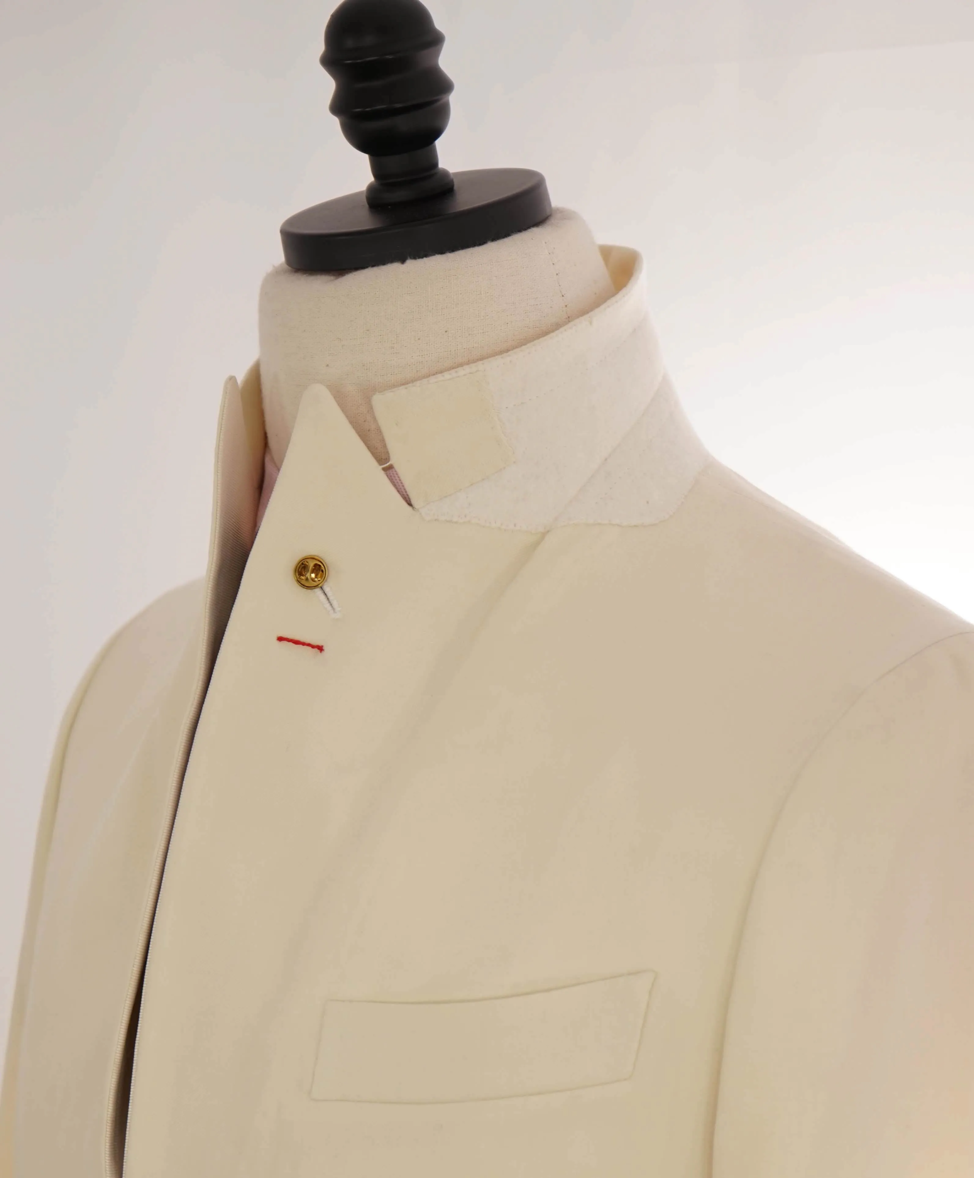 $4,500 ISAIA - Satin PEAK LAPEL Ivory Wool Tuxedo Dinner Jacket Blazer - 36R