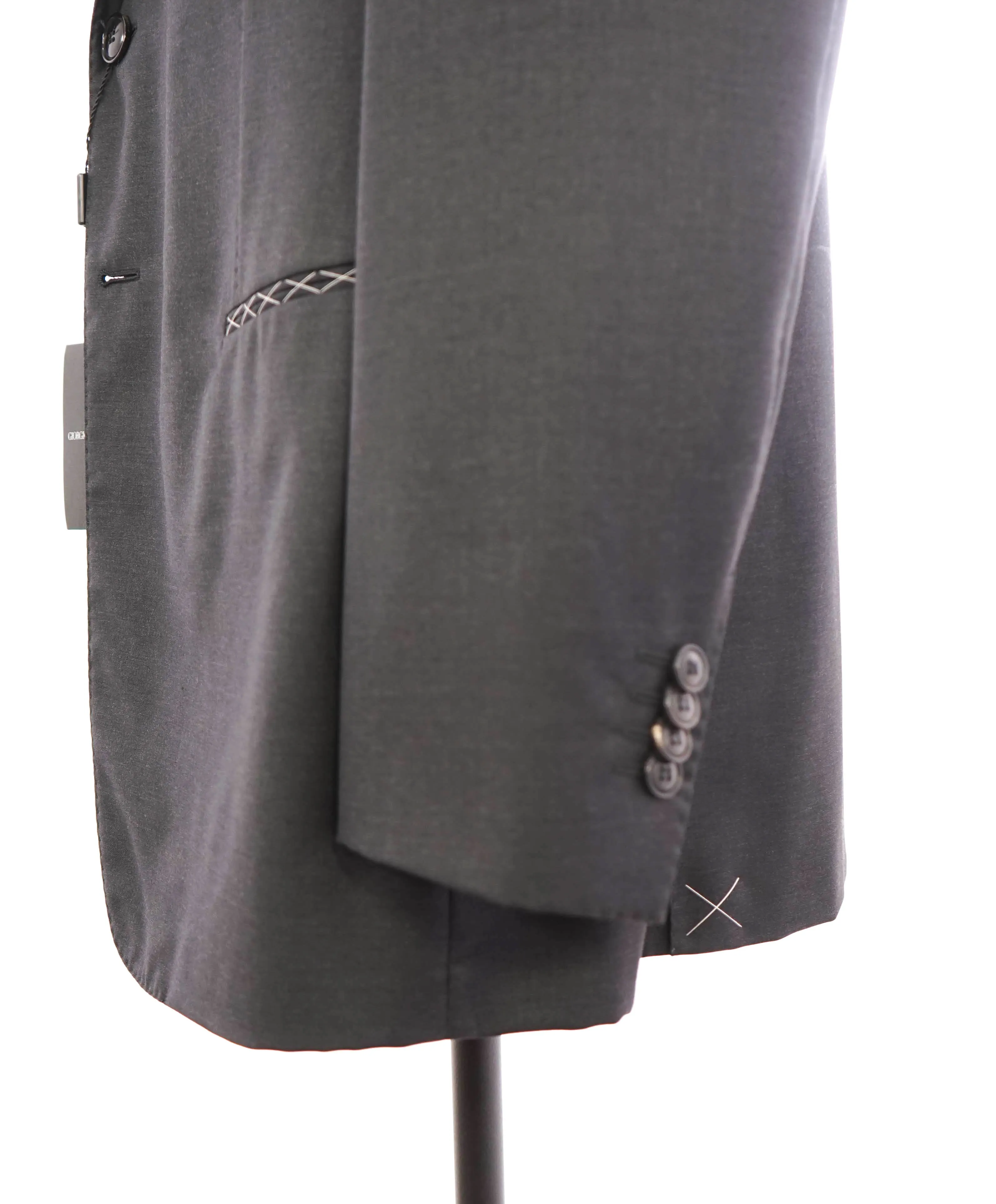 $4,595 GIORGIO ARMANI - "CAHMERE/WOOL" Gray Peak Lapel Suit - 48R