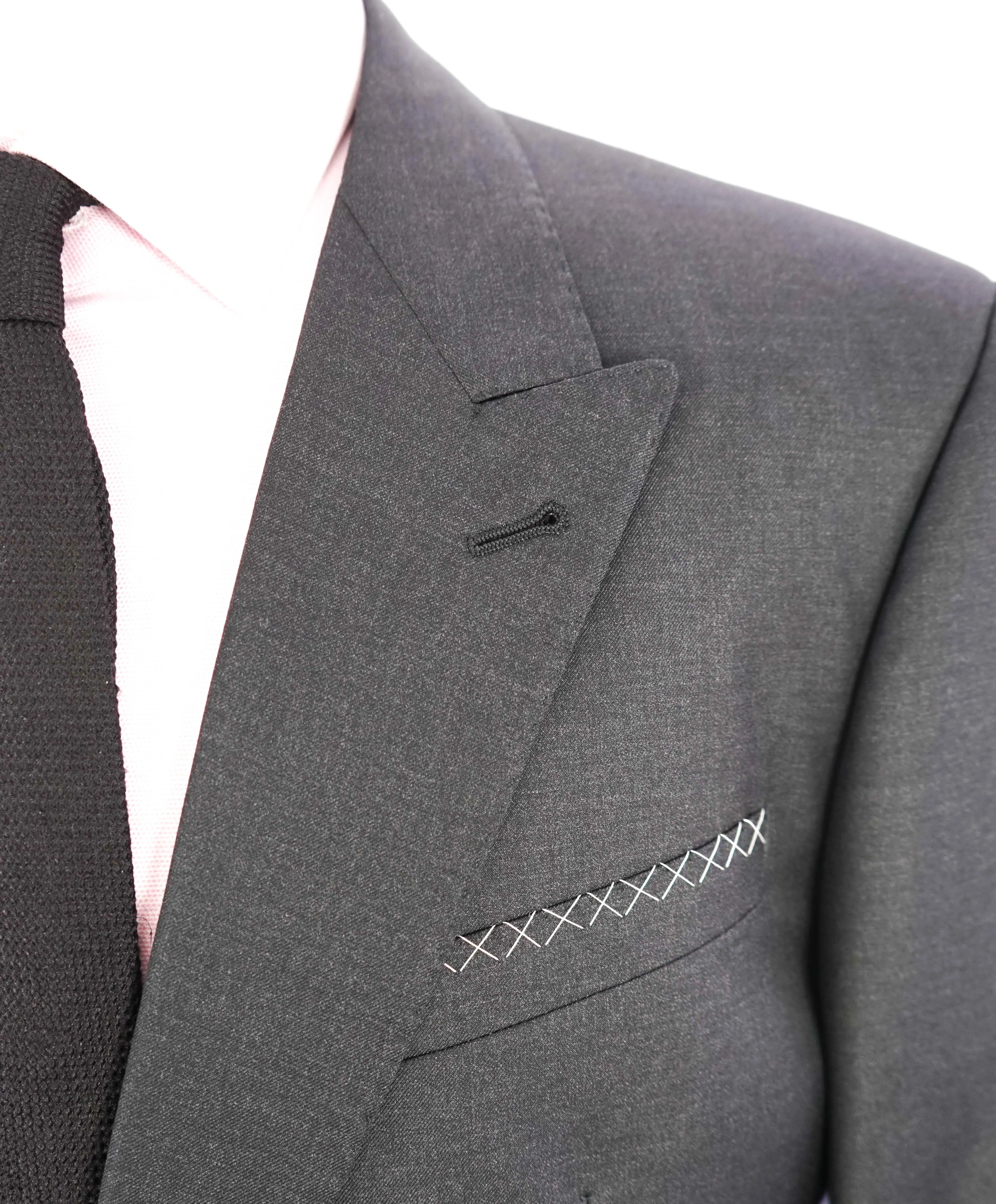 $4,595 GIORGIO ARMANI - "CAHMERE/WOOL" Gray Peak Lapel Suit - 48R