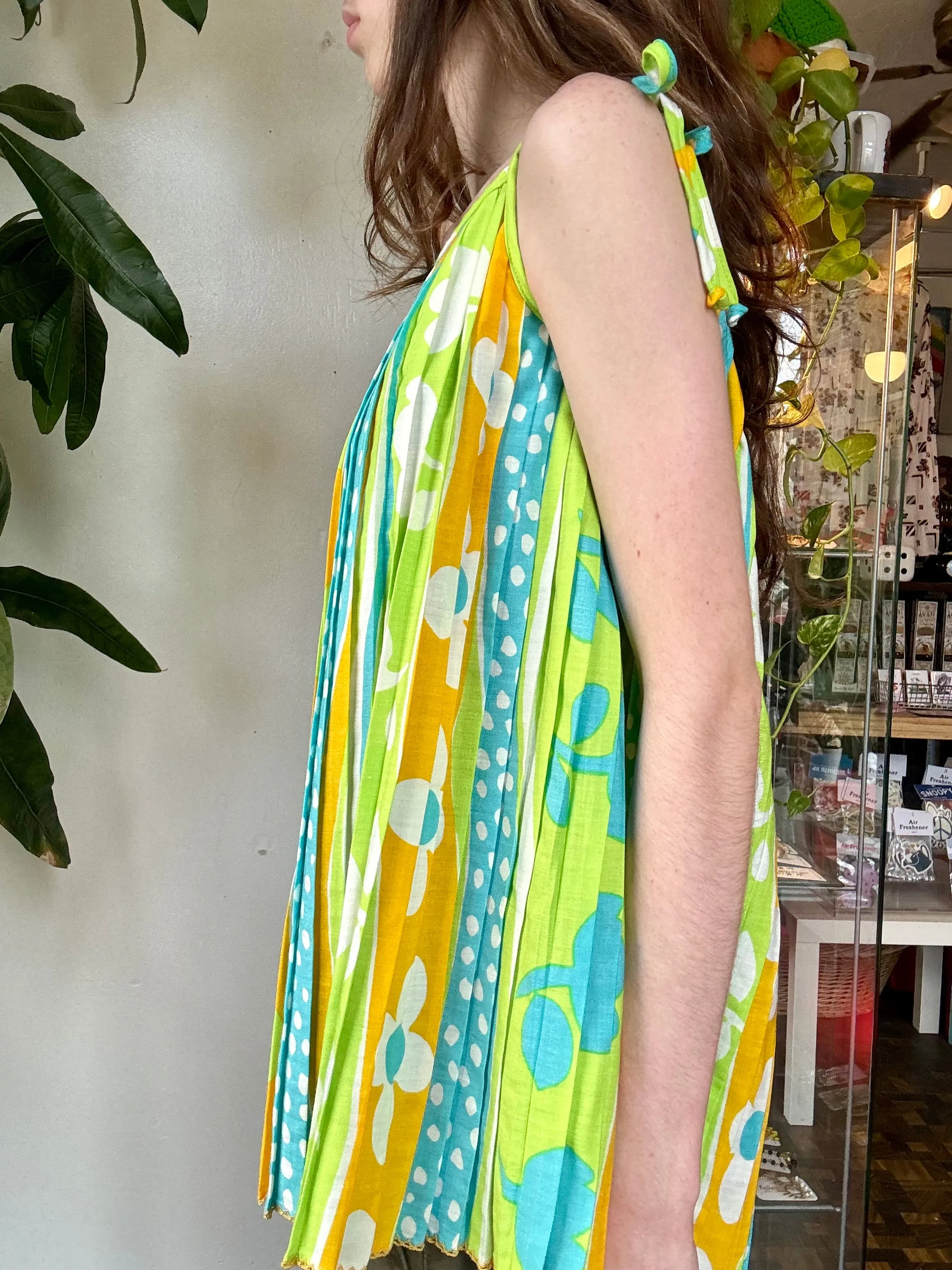 60s/70s Glen Brooke pleated tunic