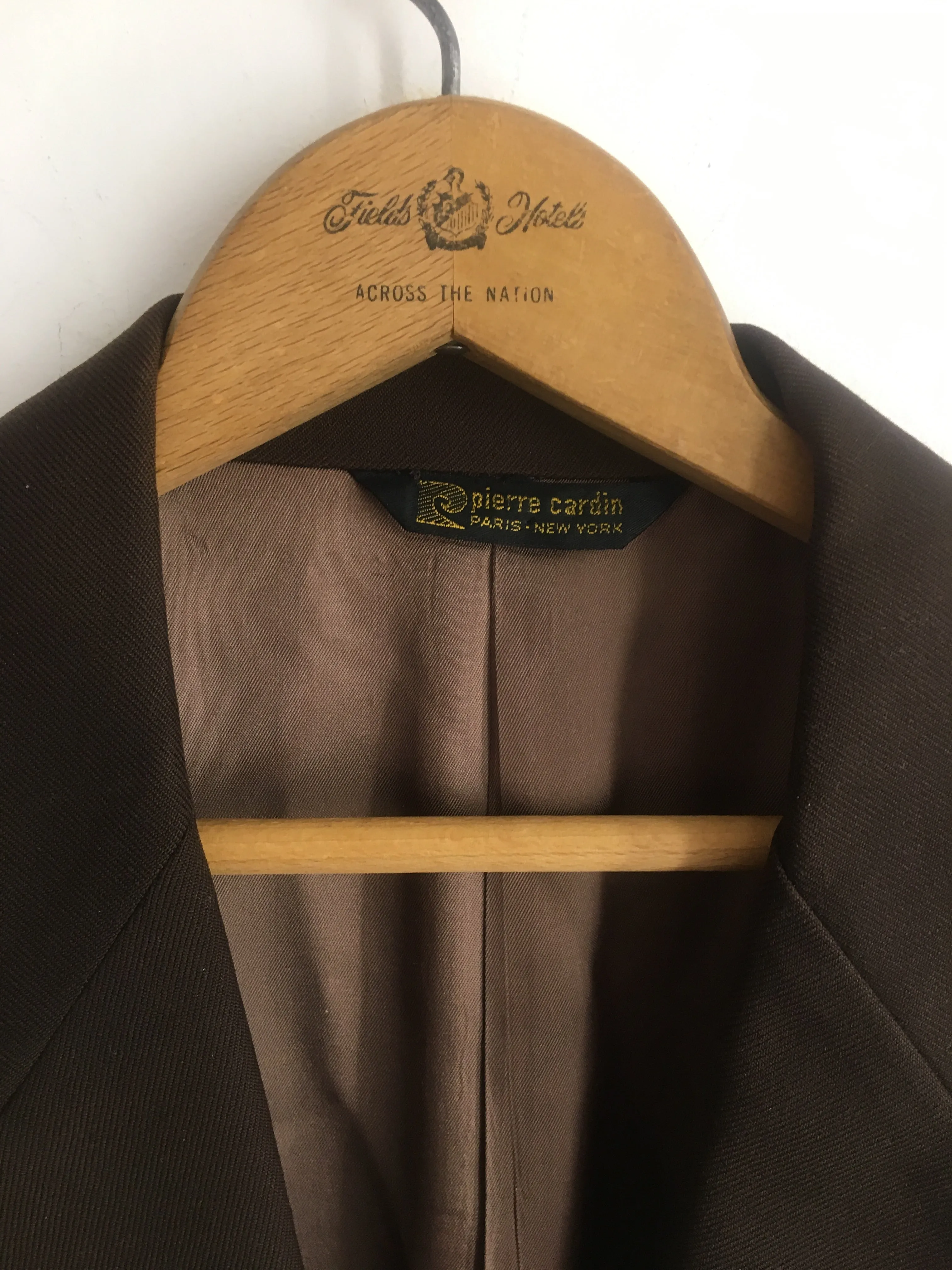 70’s PIERRE CARDIN SUIT JACKET / MEDIUM