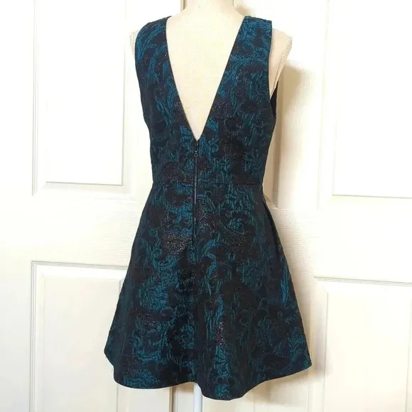 Alice   Olivia &quot;Malory&quot; Dress in jacquard