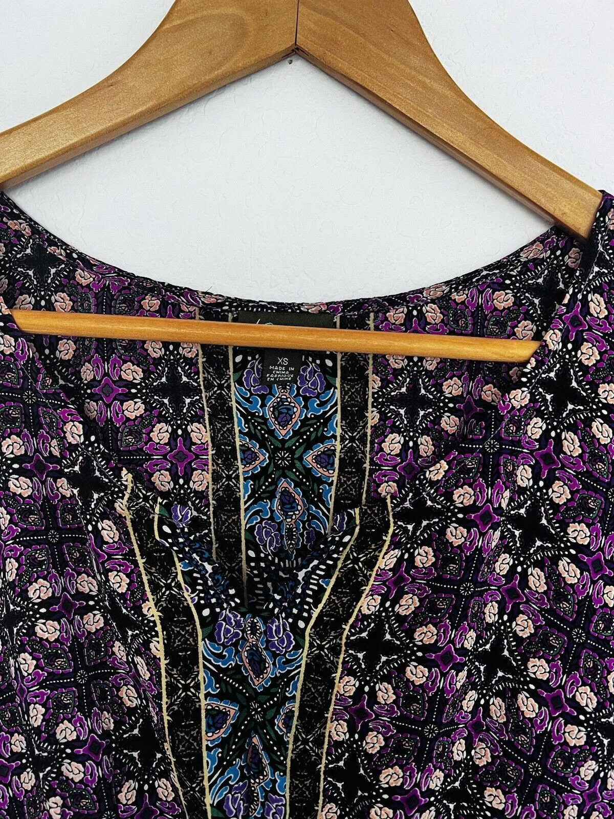 ANTHROPOLOGIE Fei 100% Silk Tunic Top Sz XS Dolman Geometric V-Neck Blouse