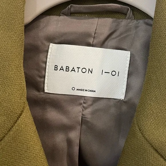 Aritzia Babaton 1-01 Hyde Double Breasted Fitted Cropped Blazer Sz 0 Olive Green
