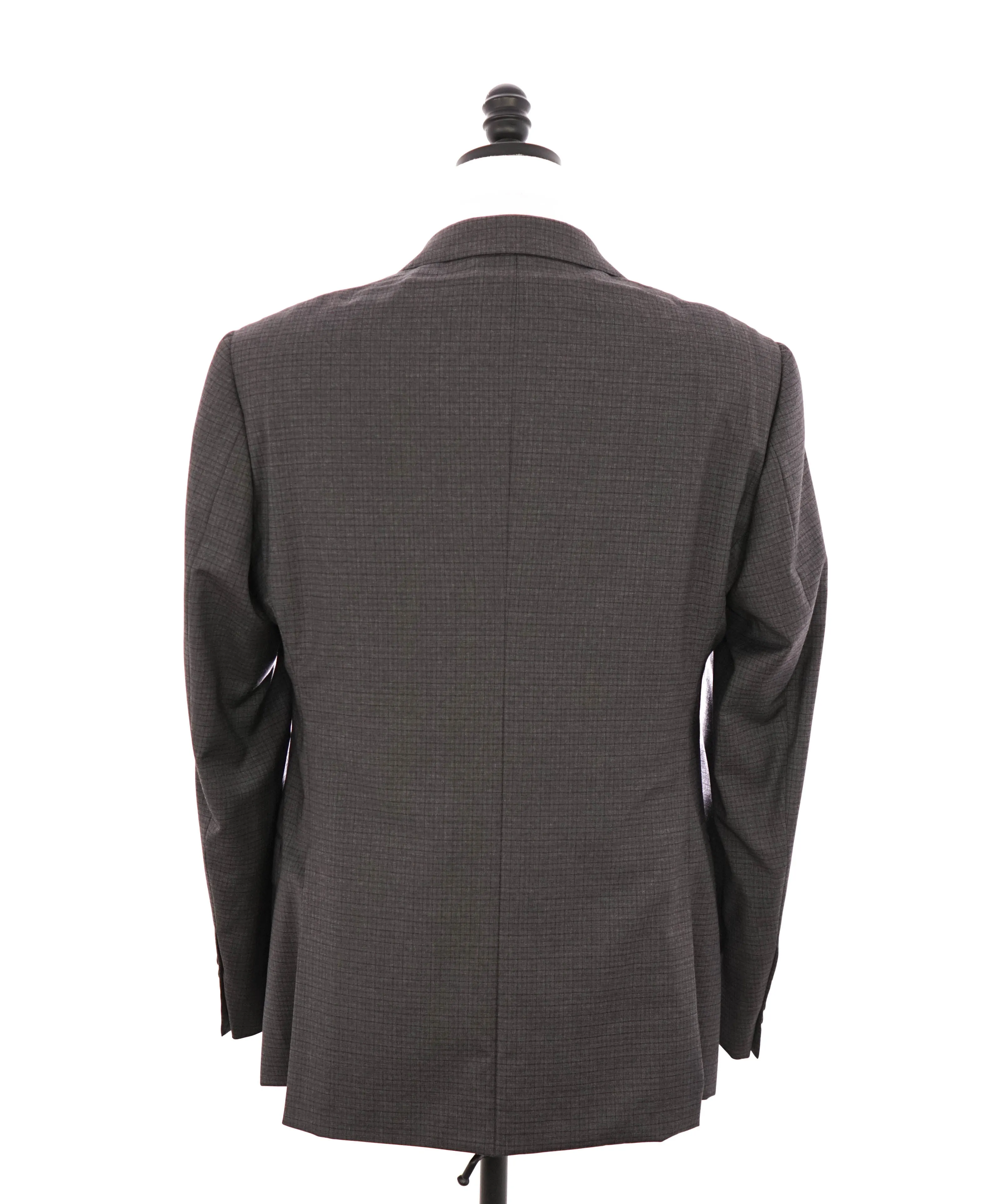 ARMANI COLLEZIONI - “G Line” Micro-Check Basket Weave Gray Suit - 40R