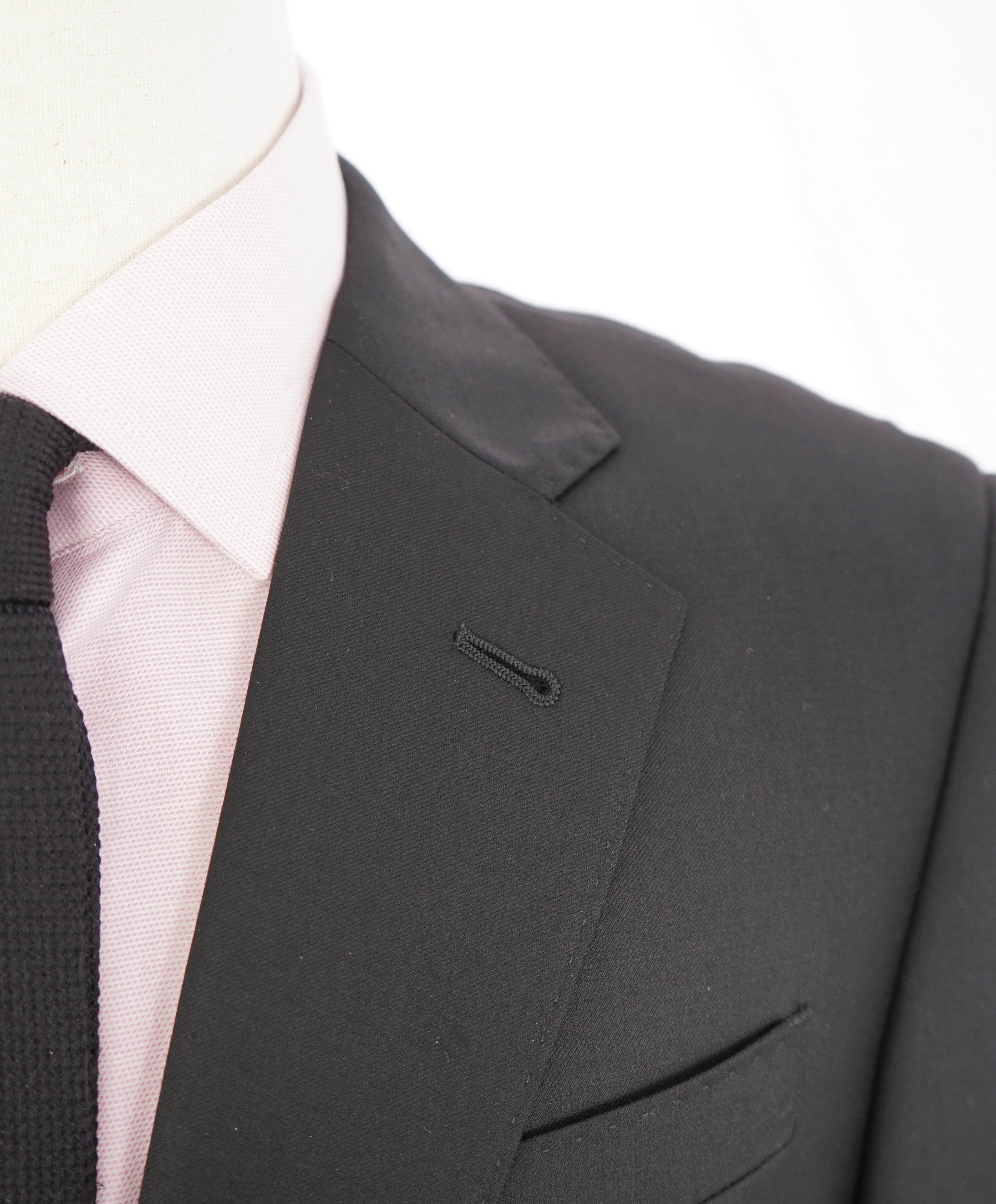 ARMANI COLLEZIONI -  "G Line" Modern Black Notch Lapel Suit - 40R