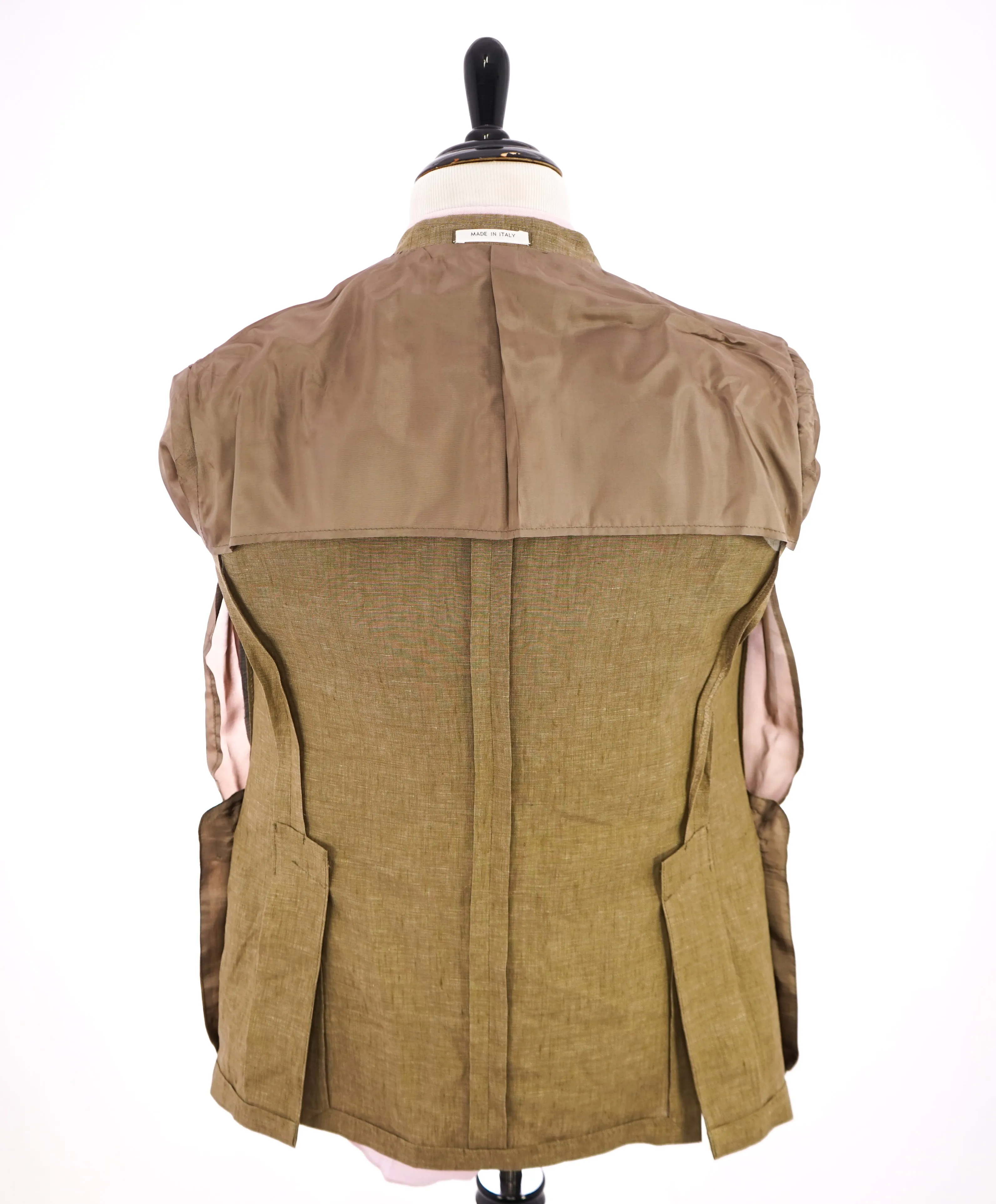 ARMANI COLLEZIONI -  "G Line" Pure Linen Khaki Gold 2-Button Suit - 38R