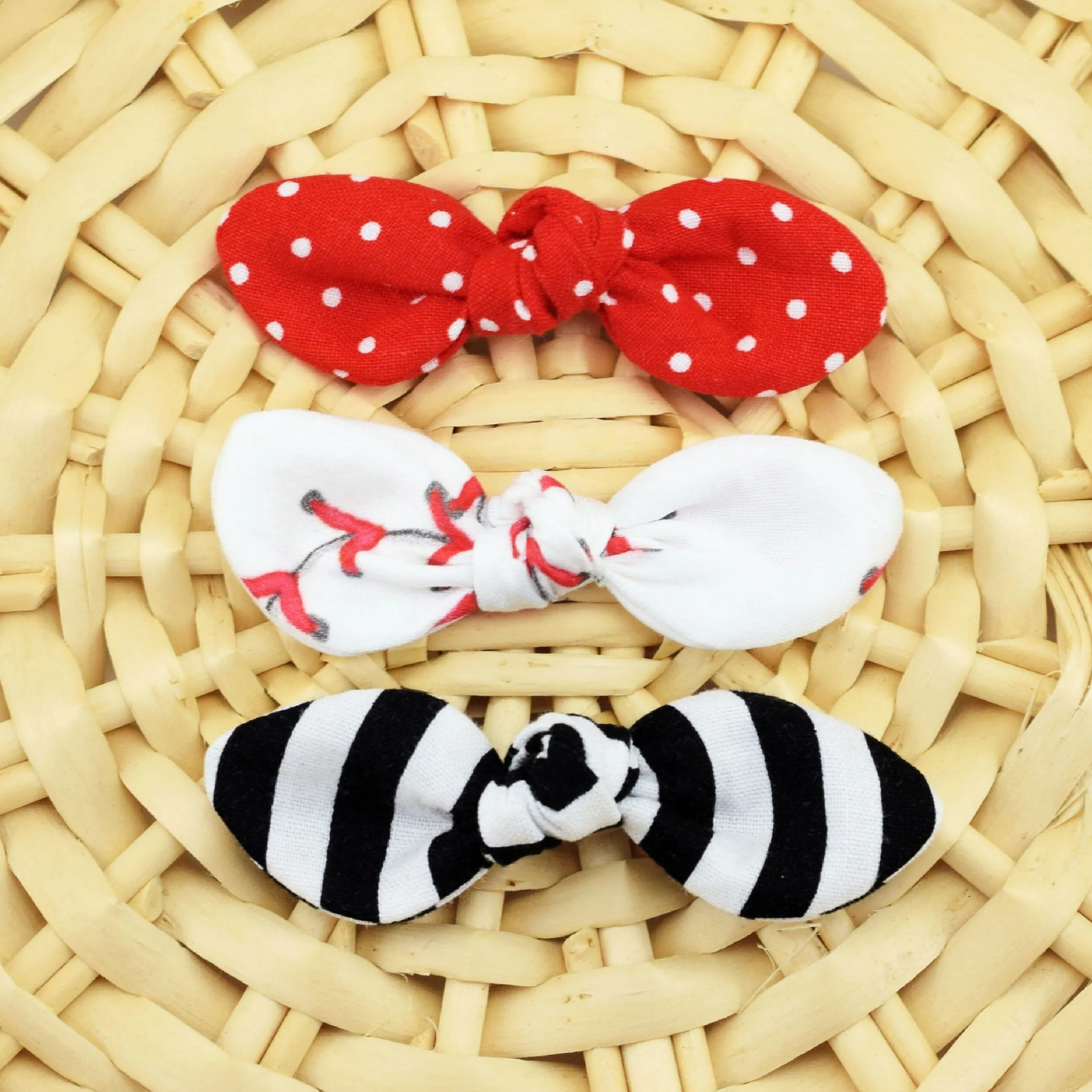 Baseball Laces Knot Hair Bows