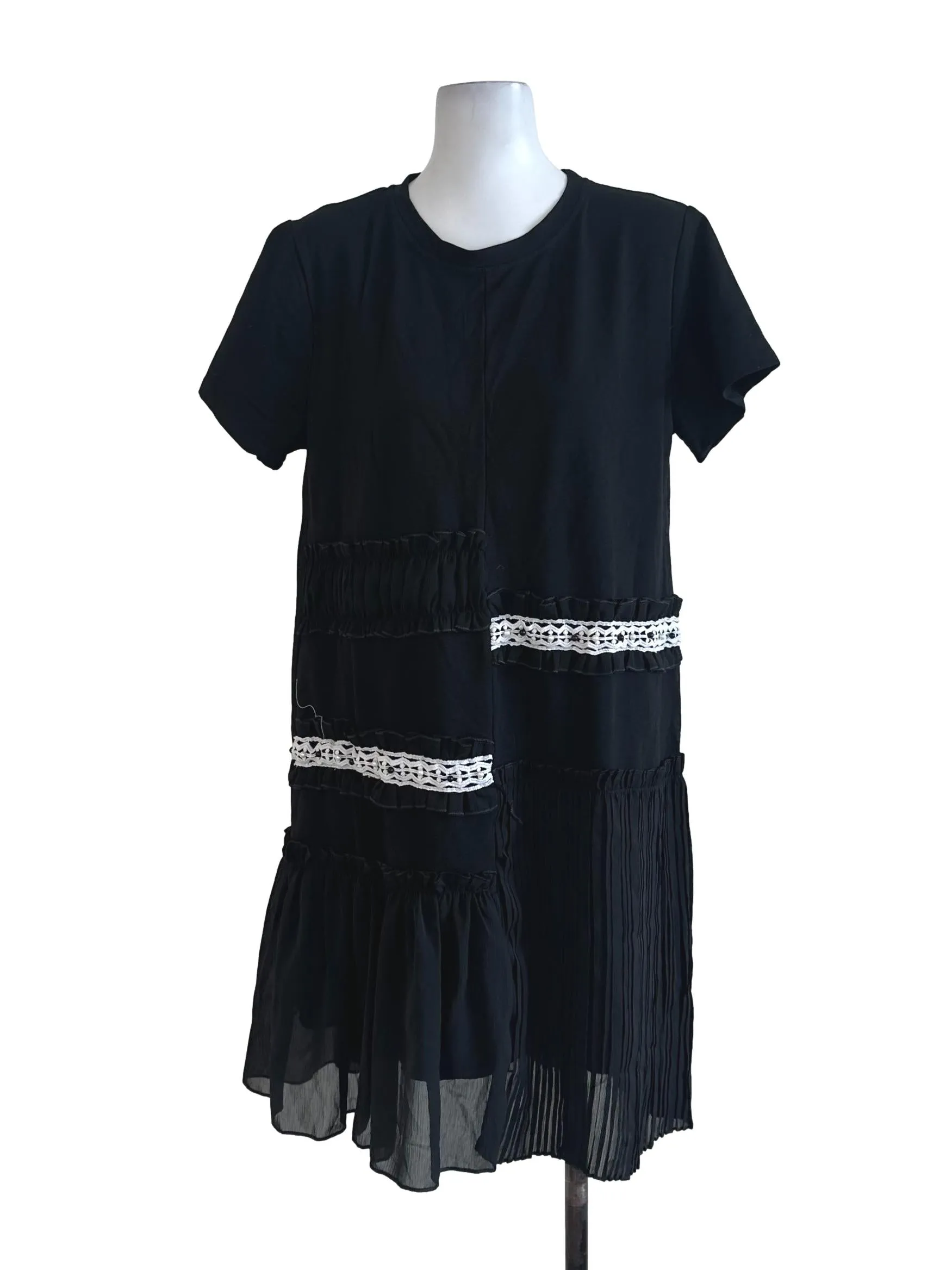 Black Plain Pleated Ruffle Dress