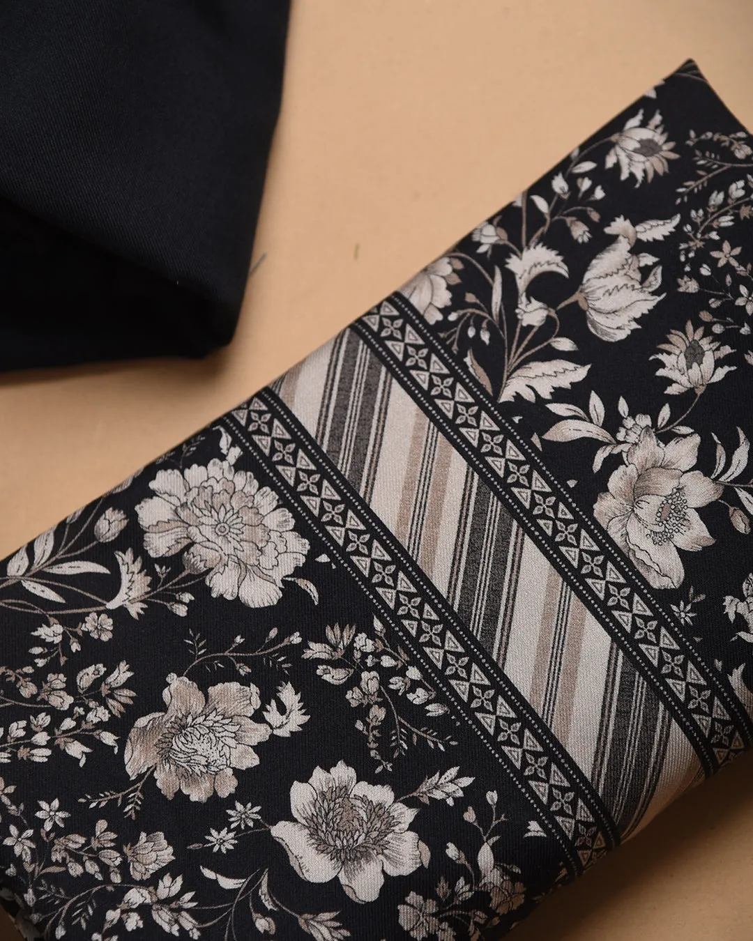 Black Winter Wear Wool Spun Blend Printed Unstitched Suit Fabric Set With Wool Spun Blend Stole