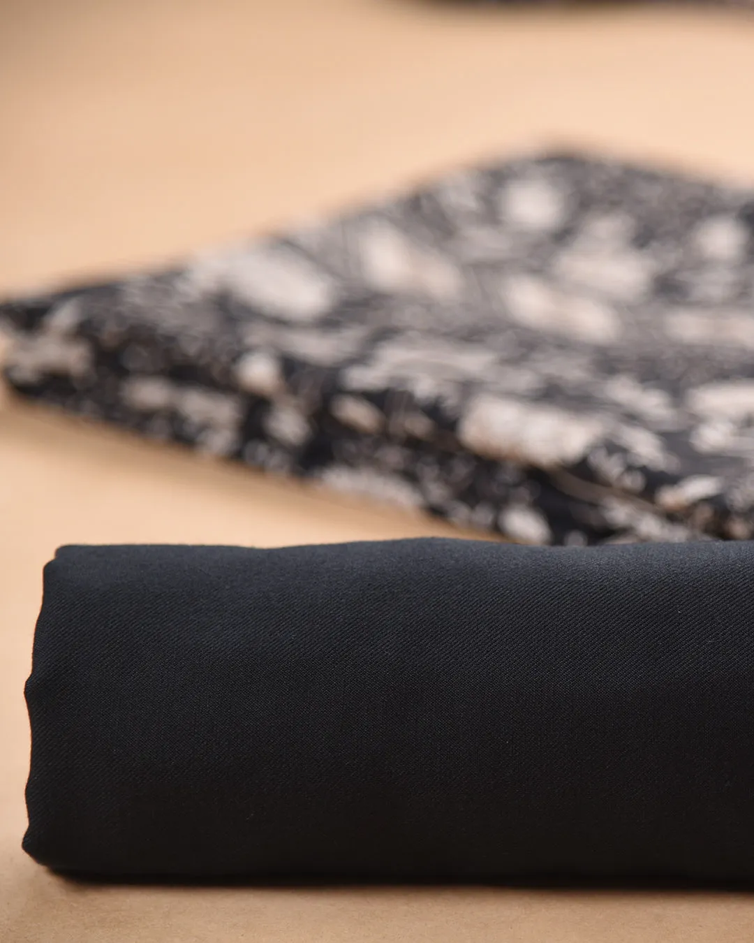 Black Winter Wear Wool Spun Blend Printed Unstitched Suit Fabric Set With Wool Spun Blend Stole