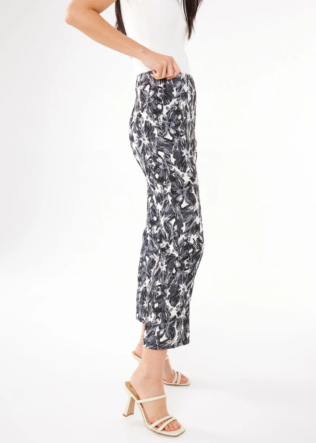 Blair Pant Black & White Hibiscus Jacquard