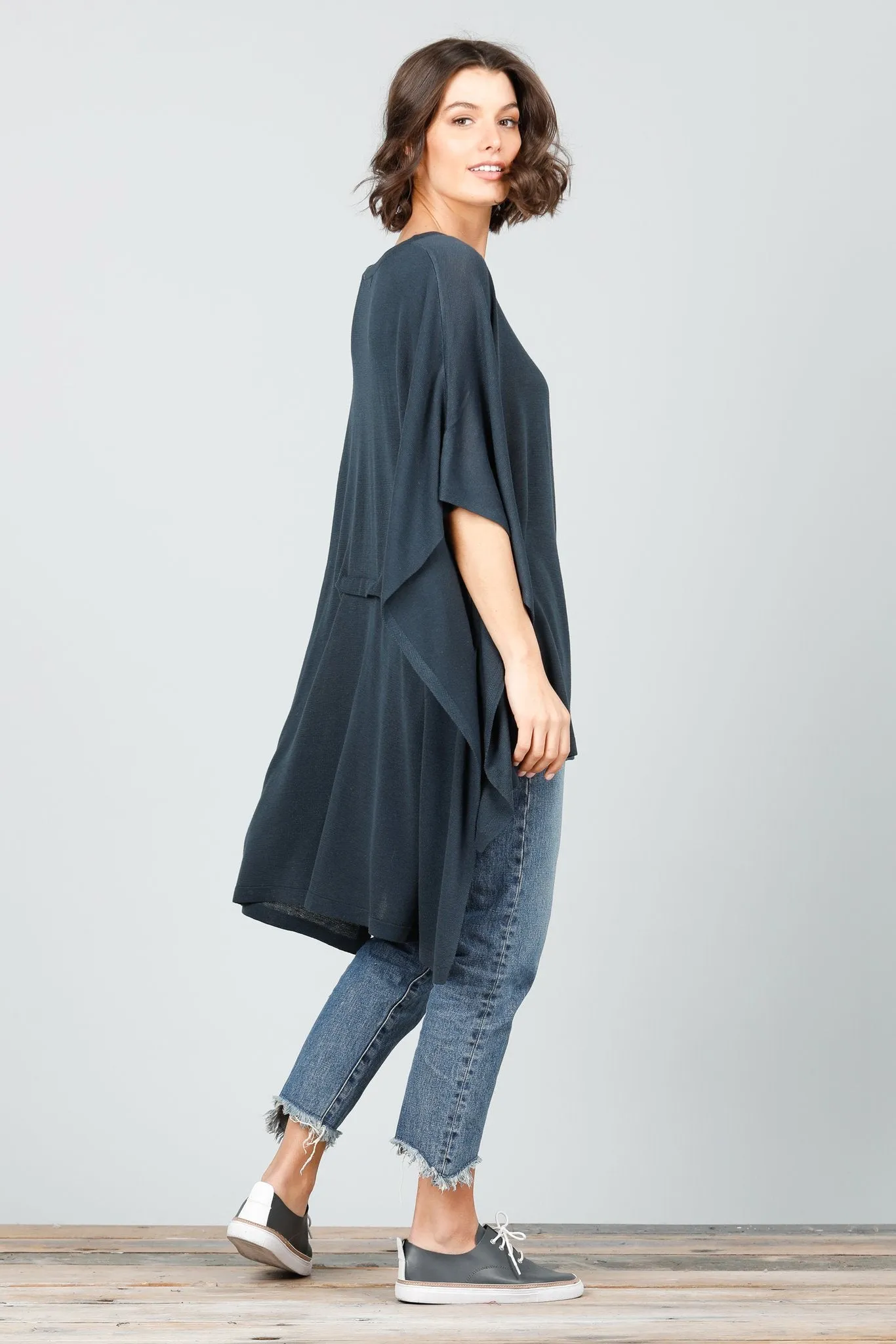 brave true Vassa Knit Tunic Top