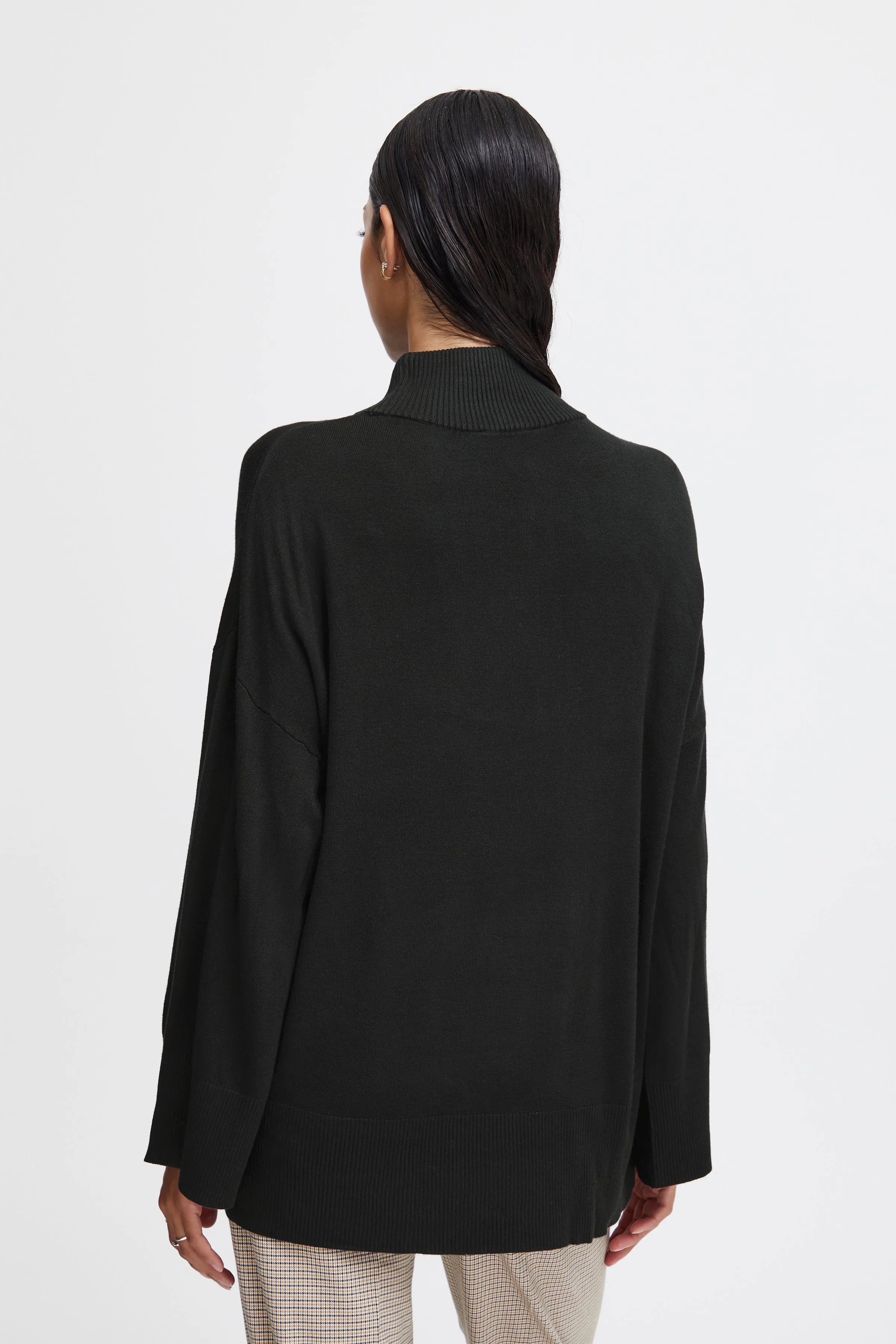 b.young Pimba loose tunic in Black
