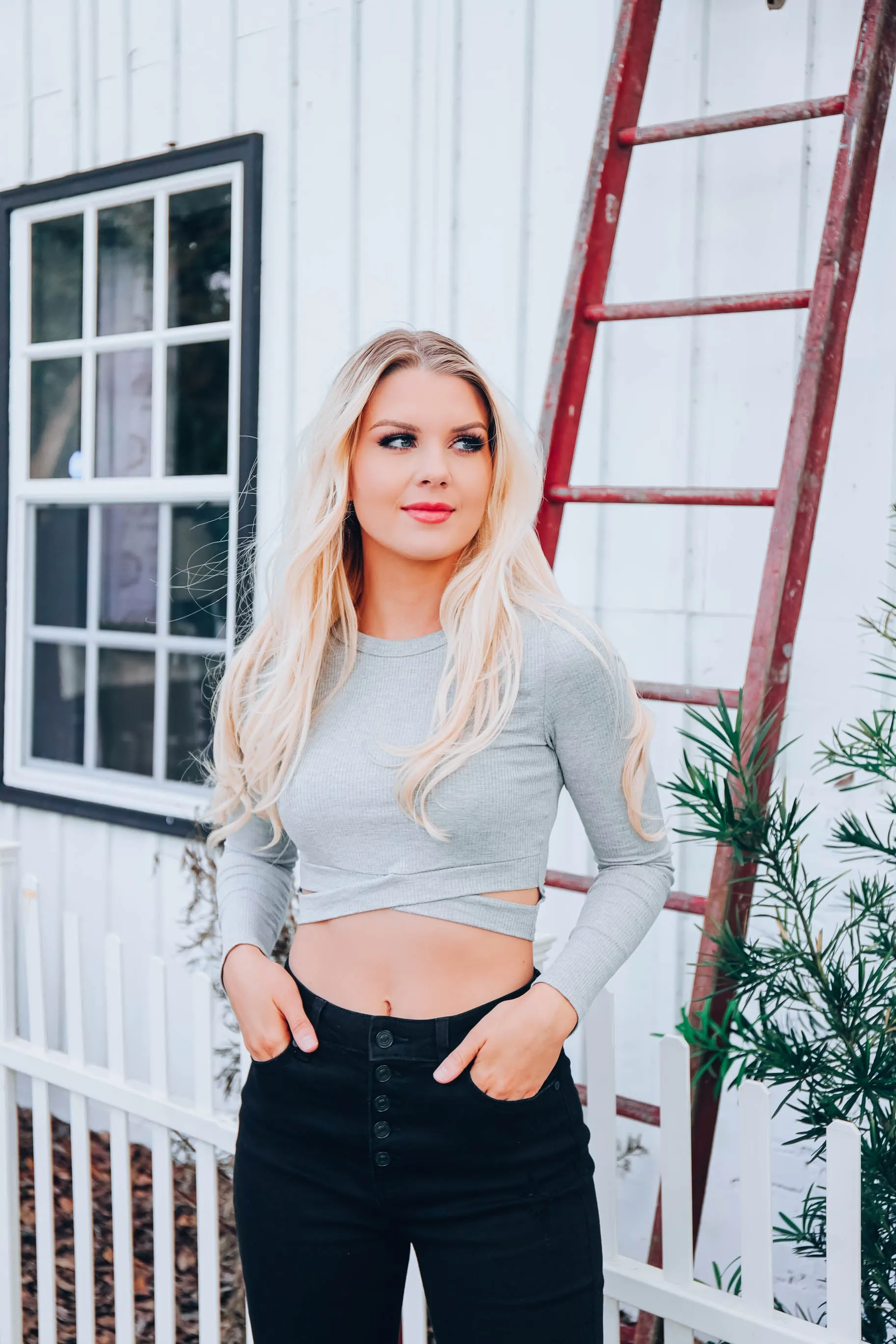 Captivating Ribbed Crop Top - Grey