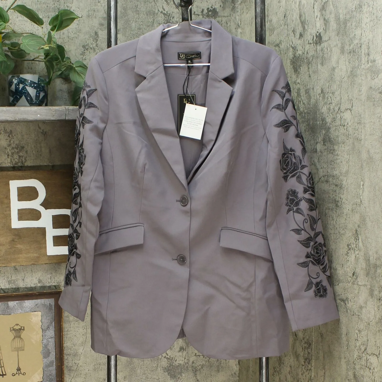 DG2 by Diane Gilman Women's Embroidered Gabardine Blazer