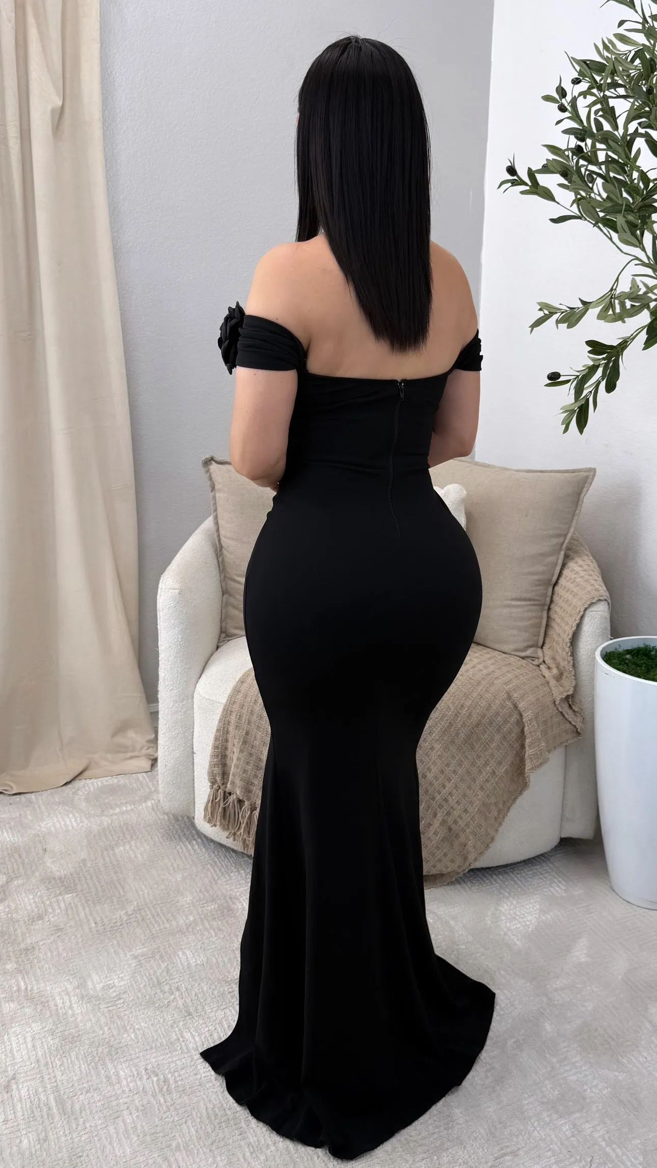EVIE BLACK DRESS