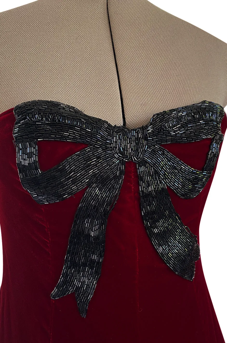 Gorgeous 1980s Oscar de la Renta Black Beaded Bow Dress in a Rich Ruby Red Velvet