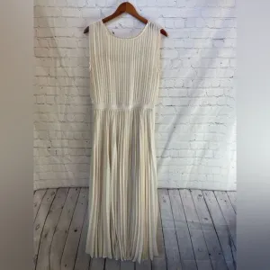 Grayson Cream Pleated Maxi Lined Dress Size Small