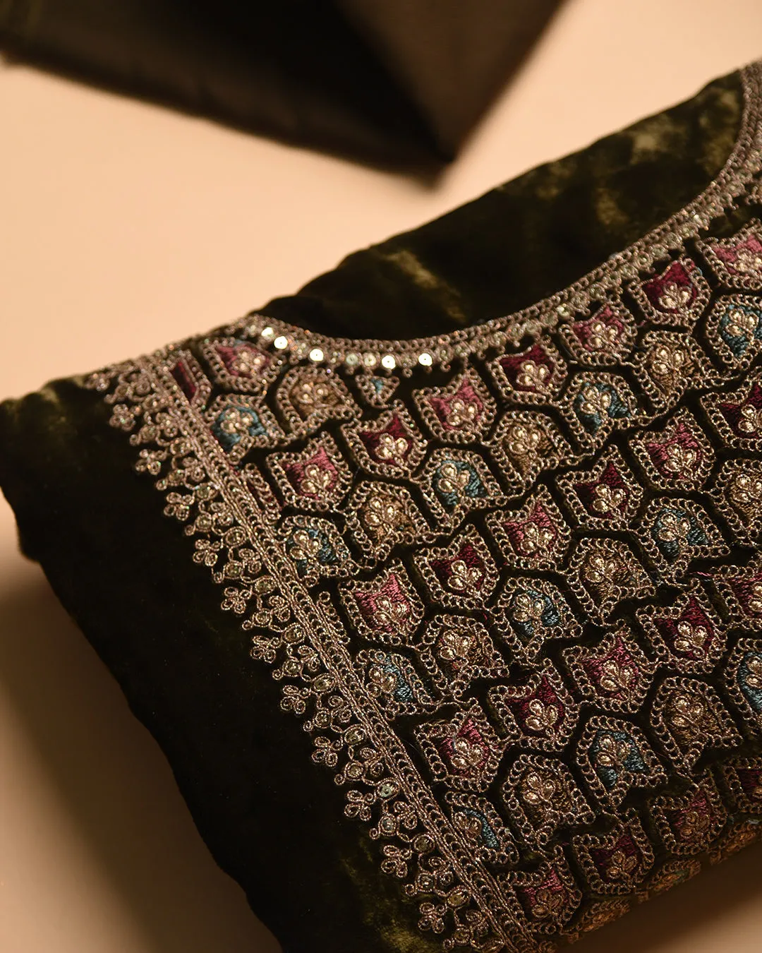 Green Fine Velvet Embroidered Unstitched Suit Fabric Set With Velvet Dupatta