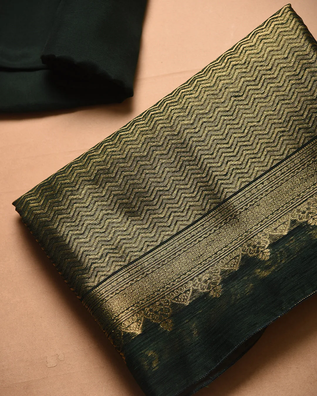 Green Linen Silk Blend Woven Unstitched Suit Fabric Set With Linen Silk Blend Woven Dupatta
