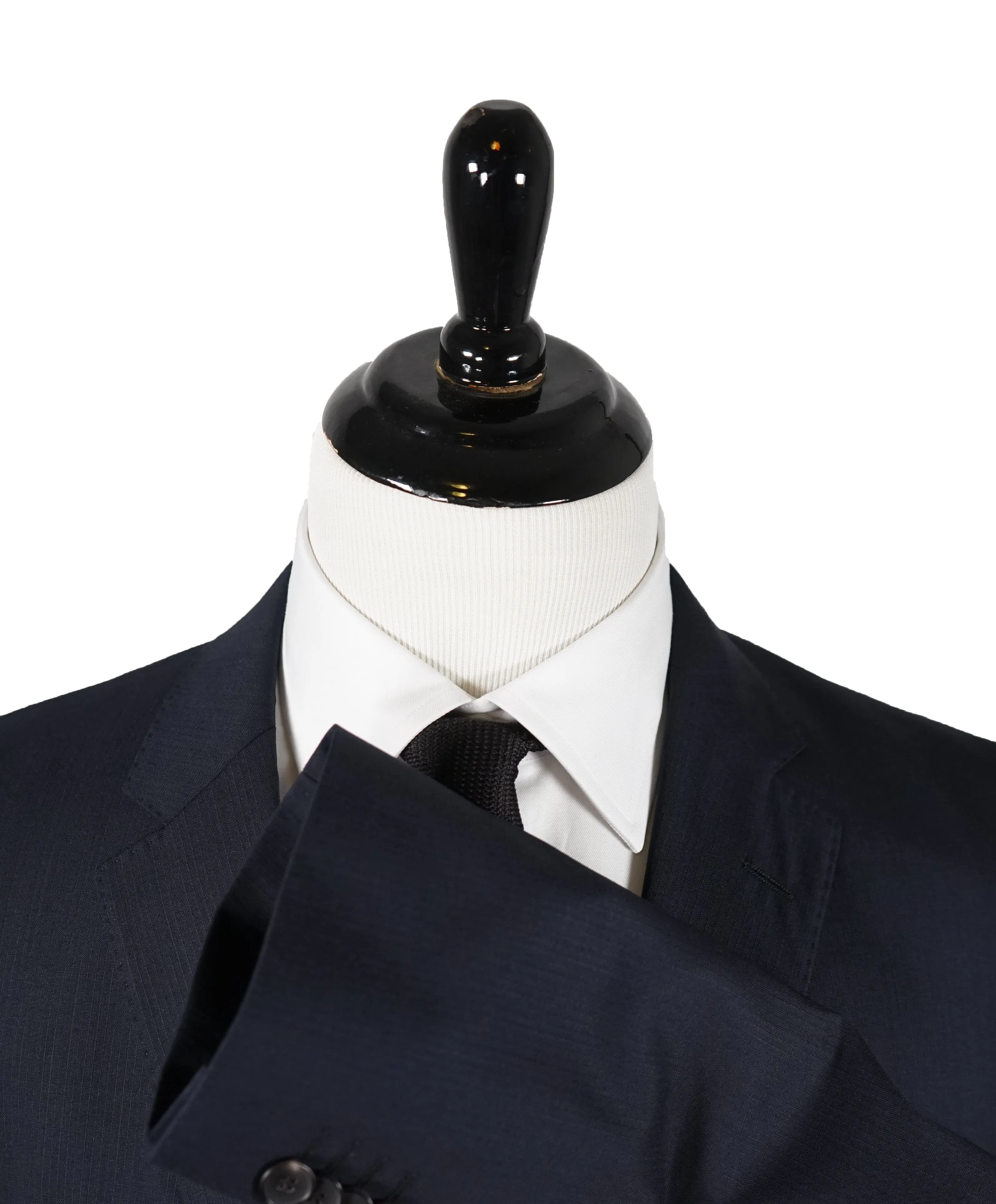 HUGO BOSS - Navy Tonal Stripe ”Travel" Suit W Horn Buttons - 38R
