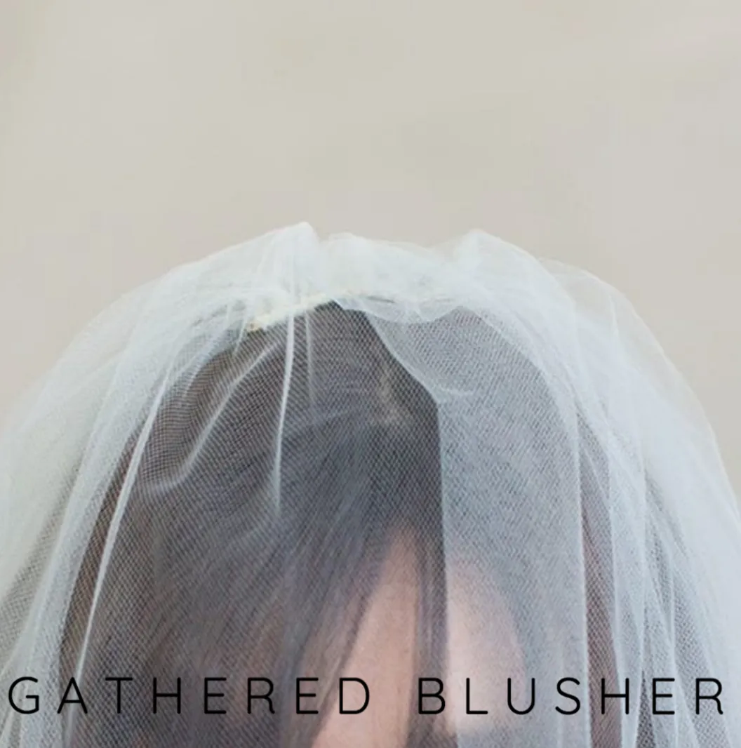 Julieta Ivory Polka Dot Lace Veil