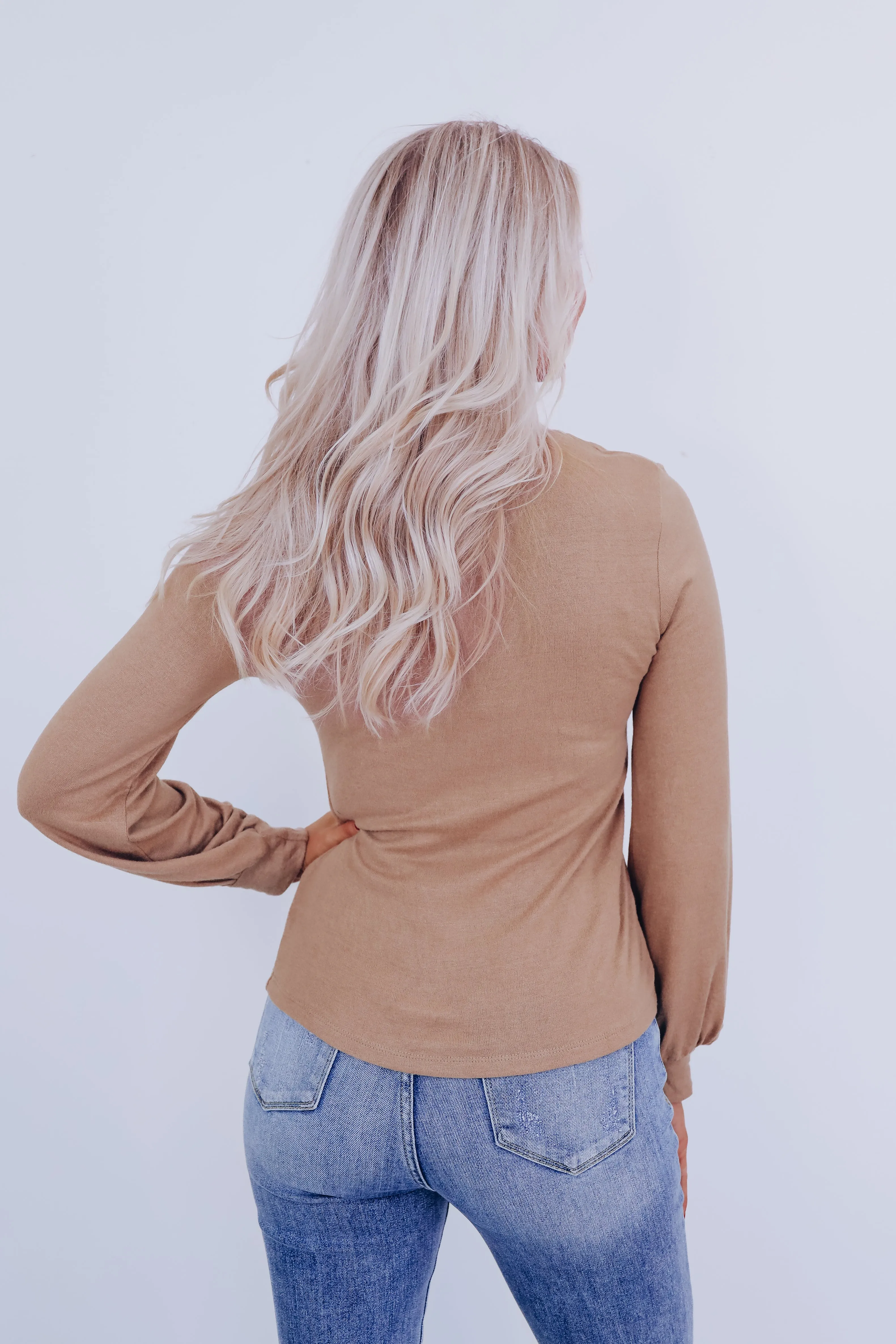 Kait Cut Out Long Sleeve Top - Tan