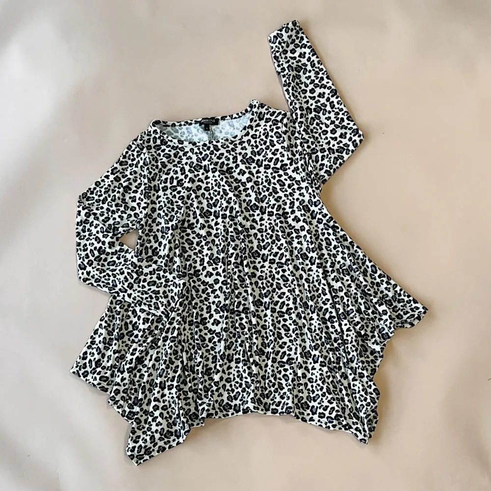 Kay Adult Tunic Top | Cream Cheetah