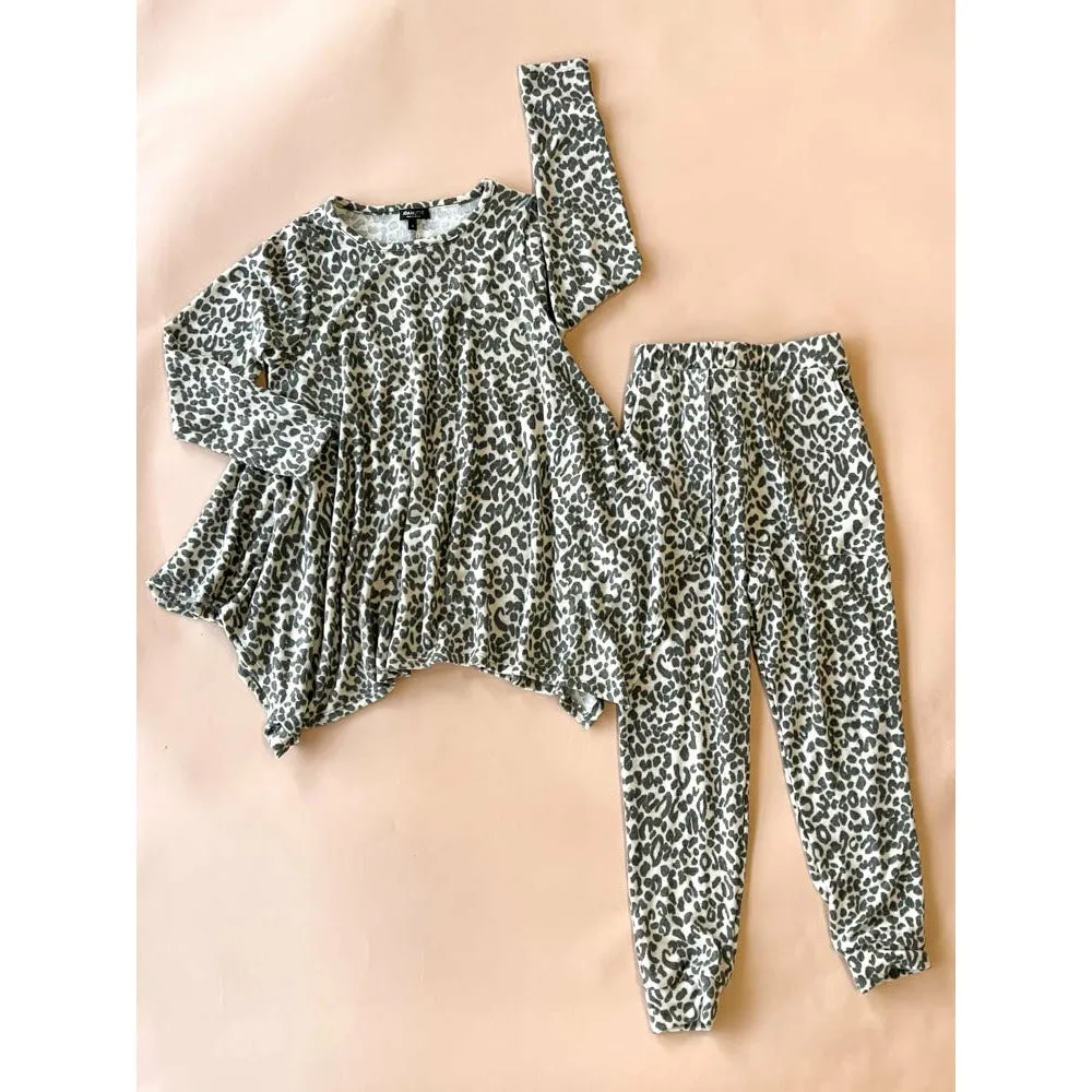 Kay Adult Tunic Top | Leopard Faux Cashmere