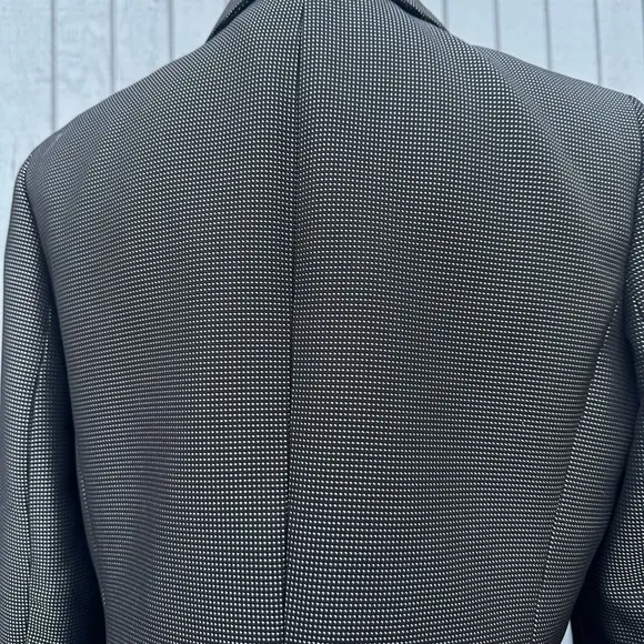 Le Suit Black with Silver Threads Two Piece Skirt and Blazer