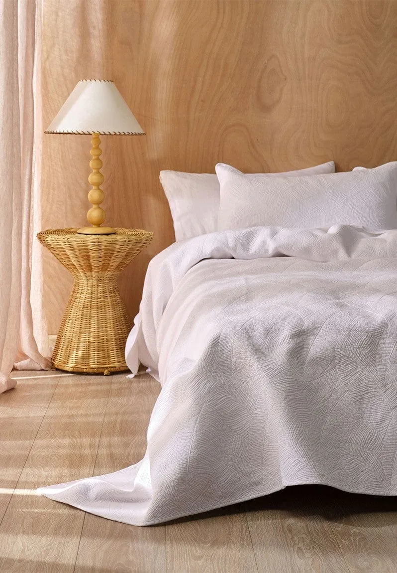 Linen House Coverlet Quilt Set White Manon