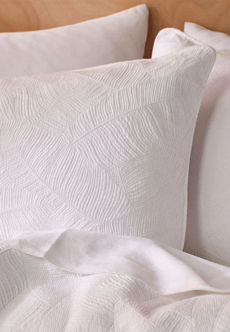 Linen House Coverlet Quilt Set White Manon