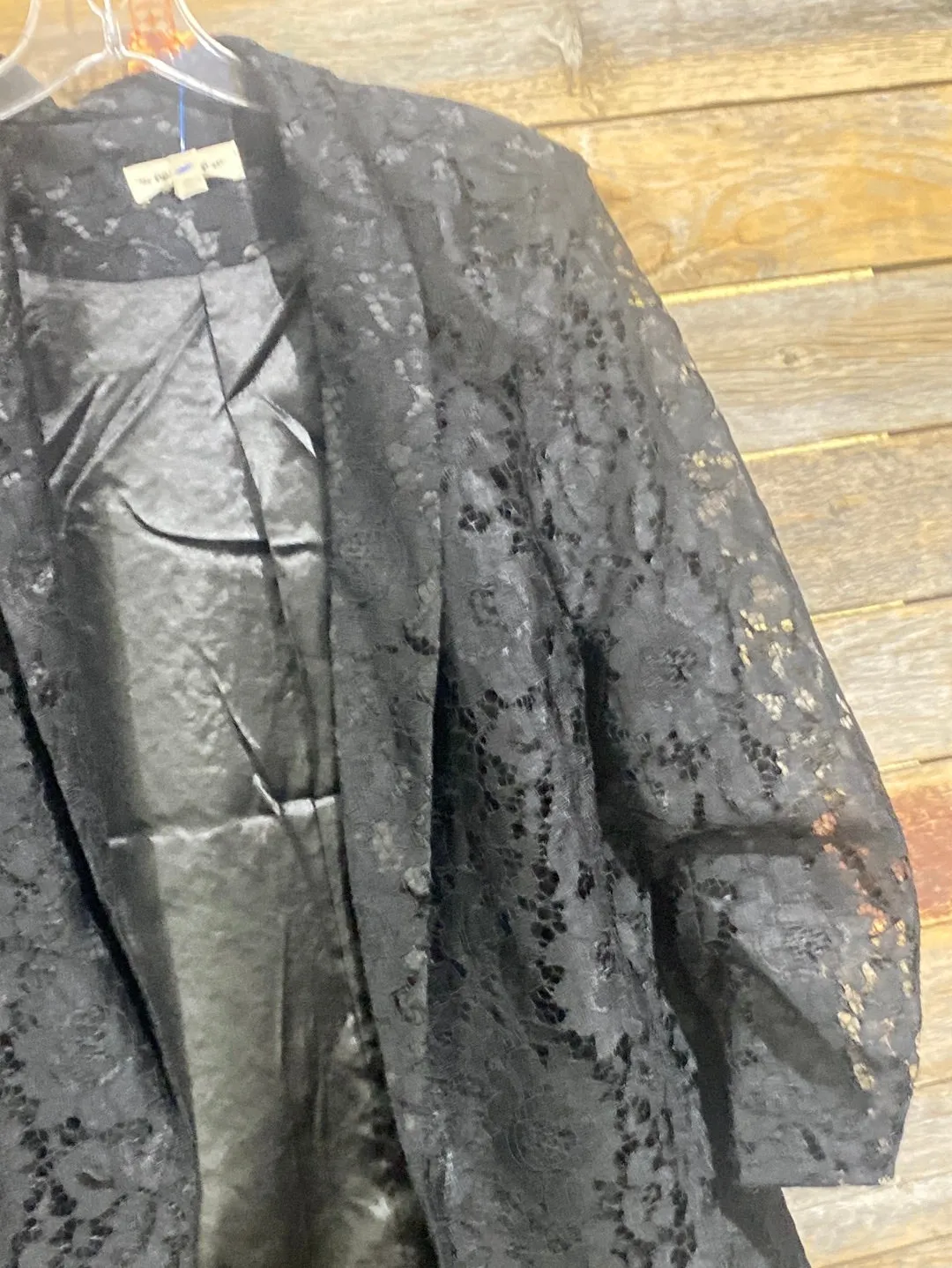 Megan Fitted Lace Blazer