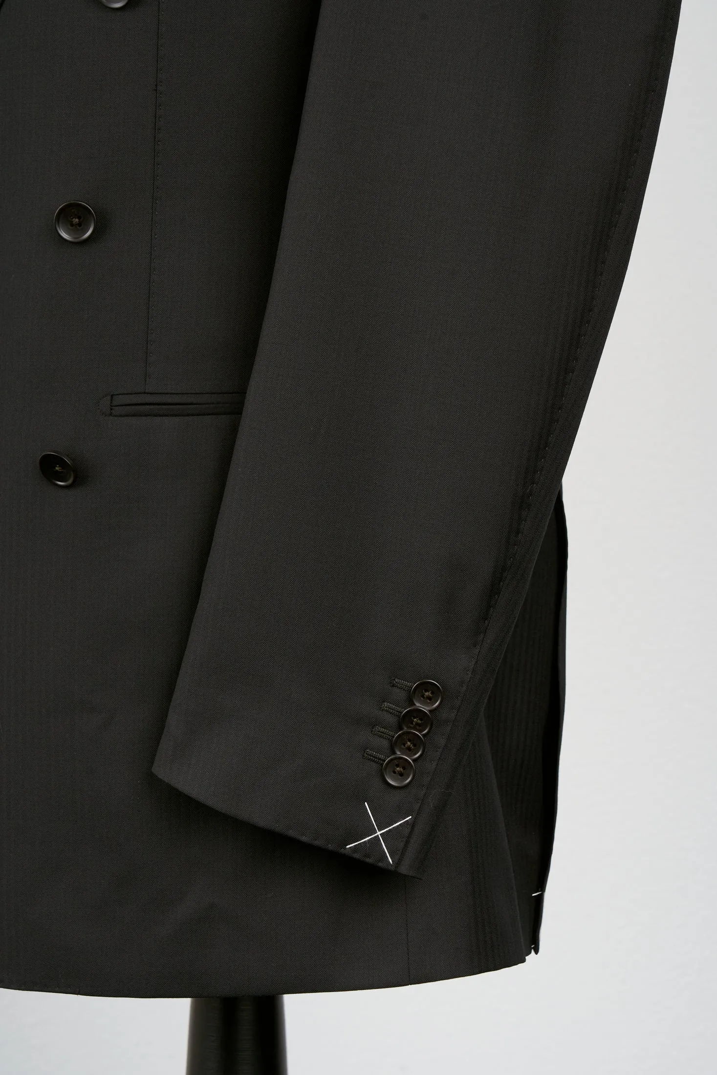 New Suitsupply Havana Black Herringbone Pure Wool Super 130s Suit - Size 38R (Final Sale)