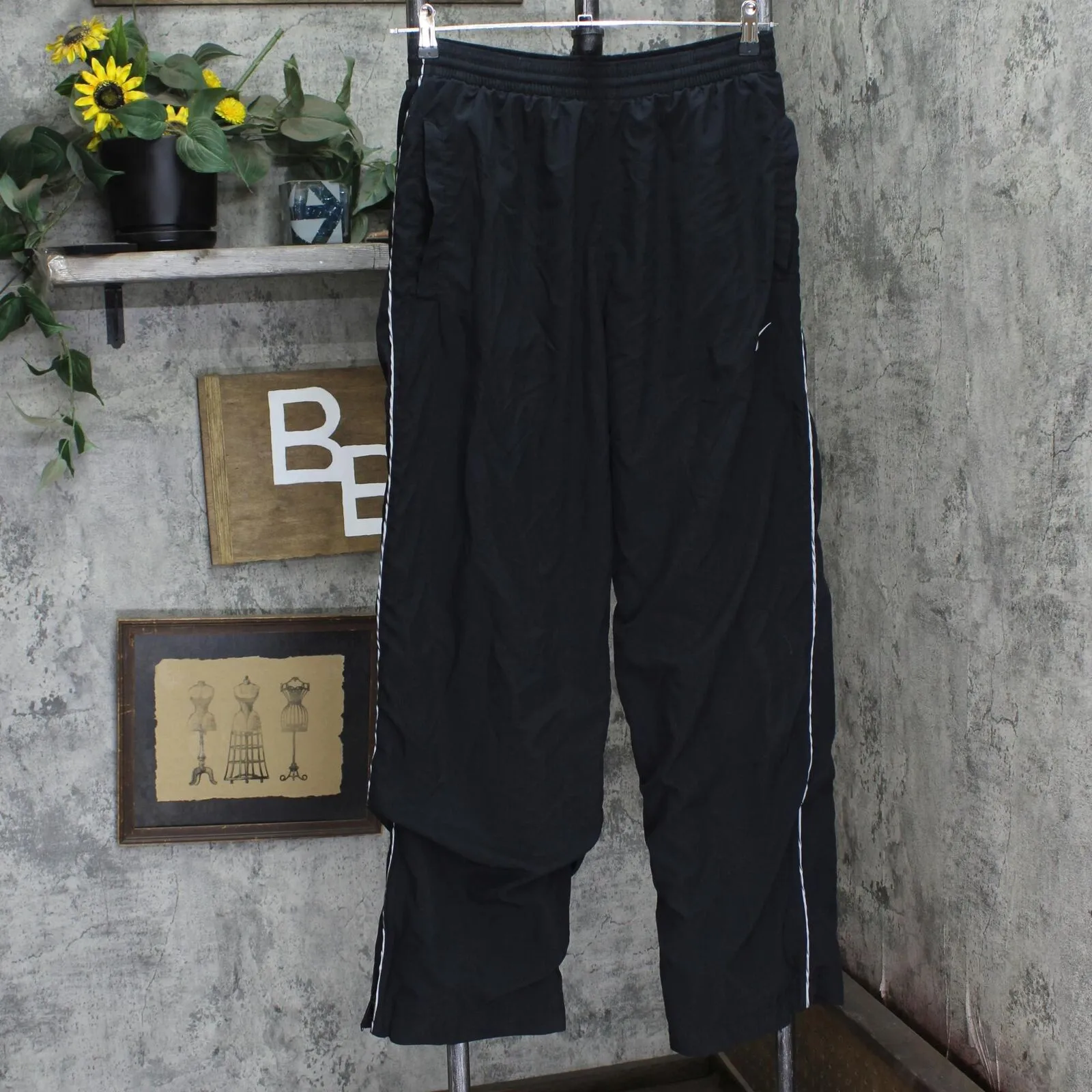 Nike Mens Lined Dri-Fit Windbreaker Microfiber Pants 16791702f25d25 Black L