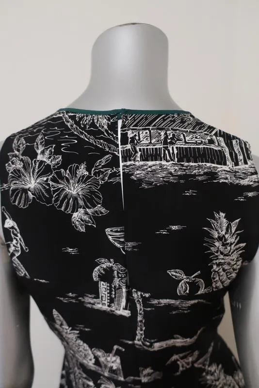No. 21 Dress Black Island Print Pleated Silk Size 40 Sleeveless Midi