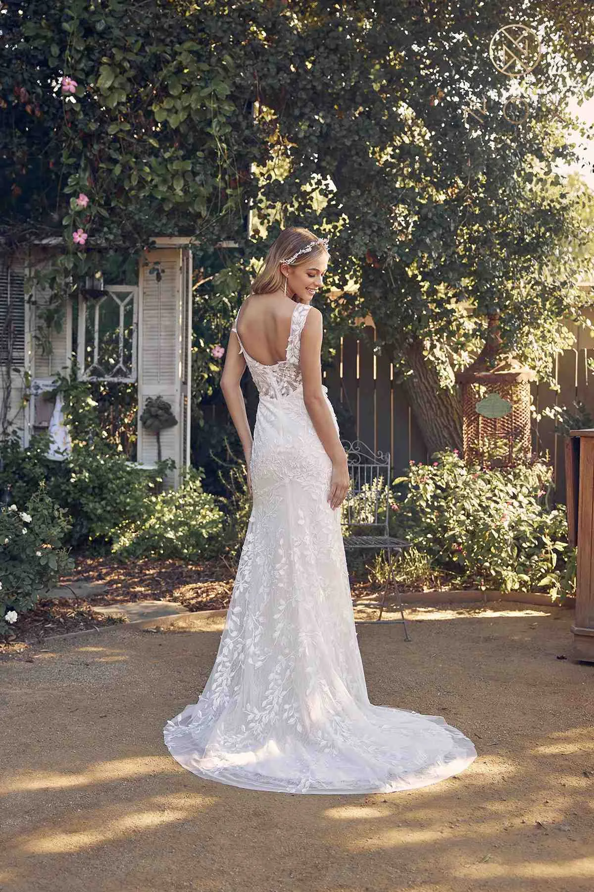 Nox Anabel JE949 Fitted Sheath Floral Applique Lace Wedding Gown