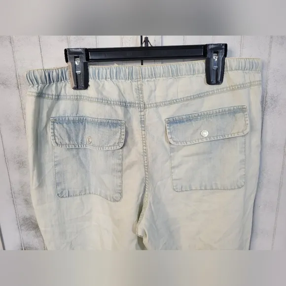 NWOT Free People Light Wash Blue Relaxed Pants Drawstring Cuffs and Waist Large