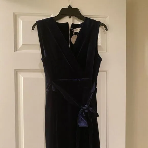 ❤️NWT APRICOT Navy Blue Velvet Cocktail Dress
