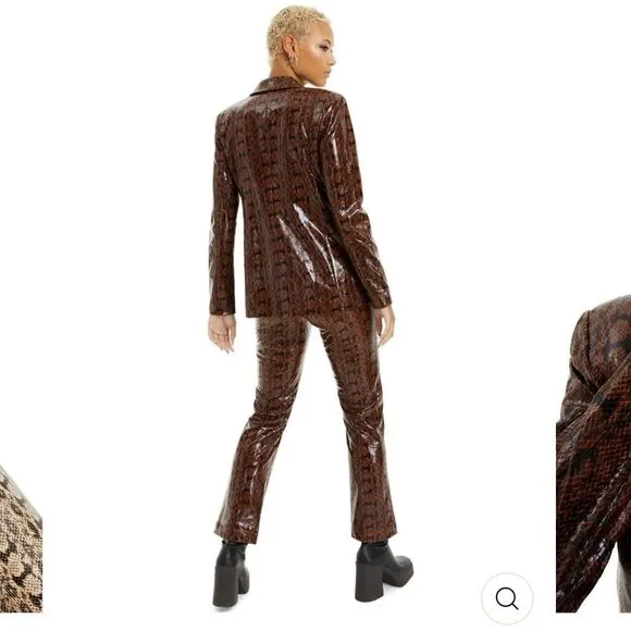 NWT WeWoreWhat Danielle Bernstein Faux Leather Snake Skin Button Down Blazer XS
