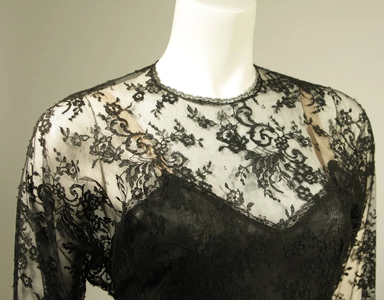 OSCAR DE LA RENTA Lace Cocktail Dress Size 10