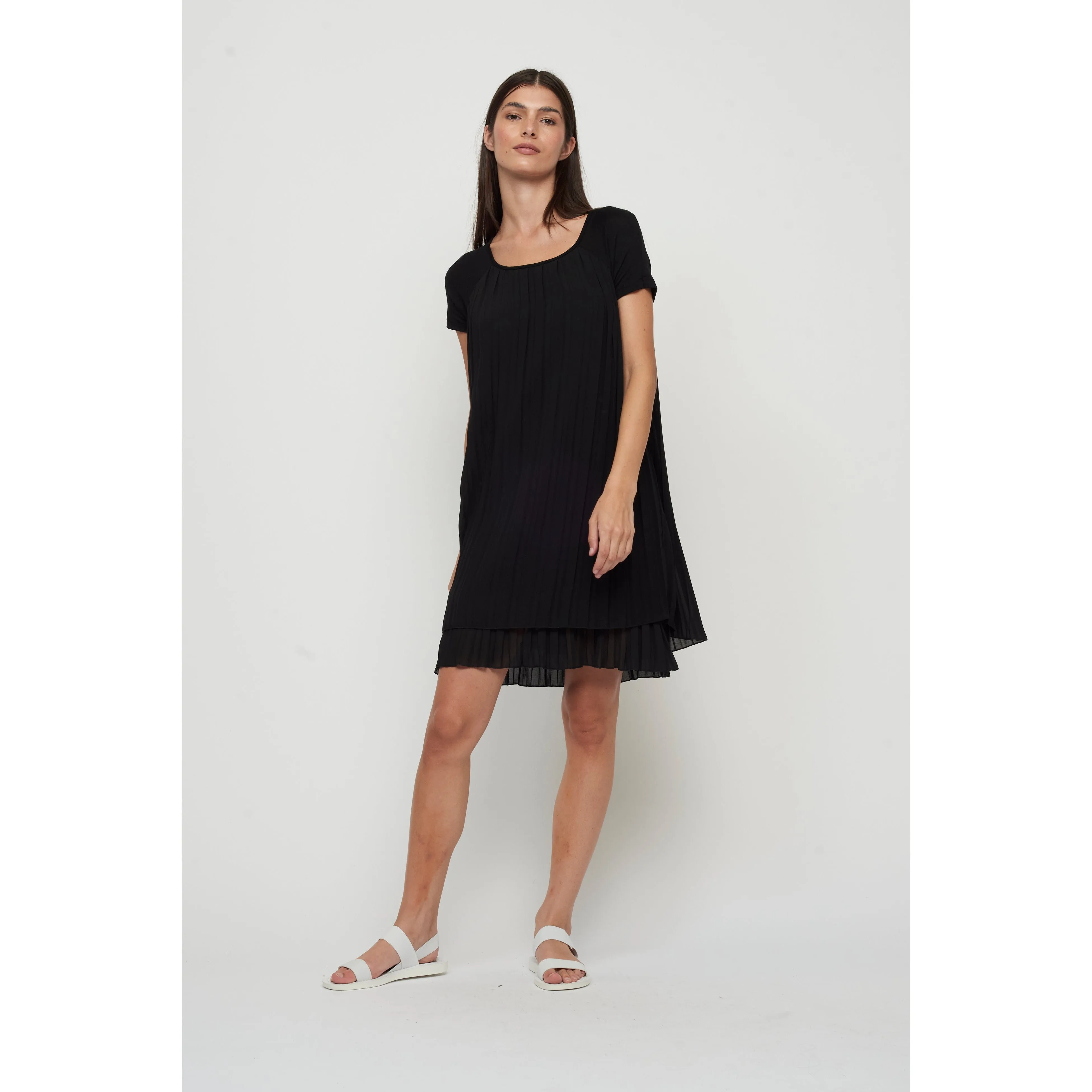 PLEATED GEORGETTE DRESS W/STRETCH JERSEY