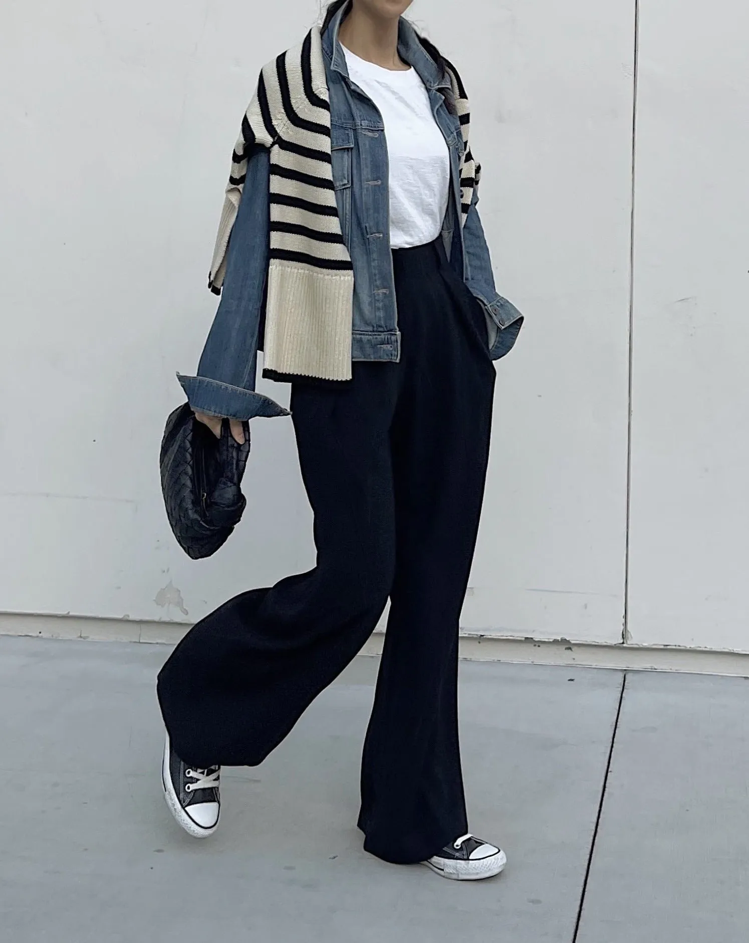 Pleated Wide Leg Pants in Black