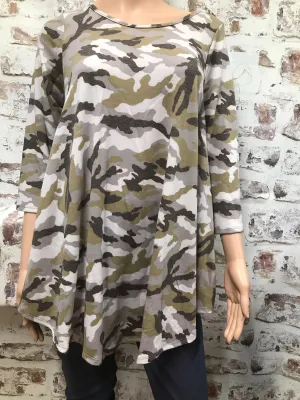 Plus Size 3/4 Sleeve Camouflage  Top